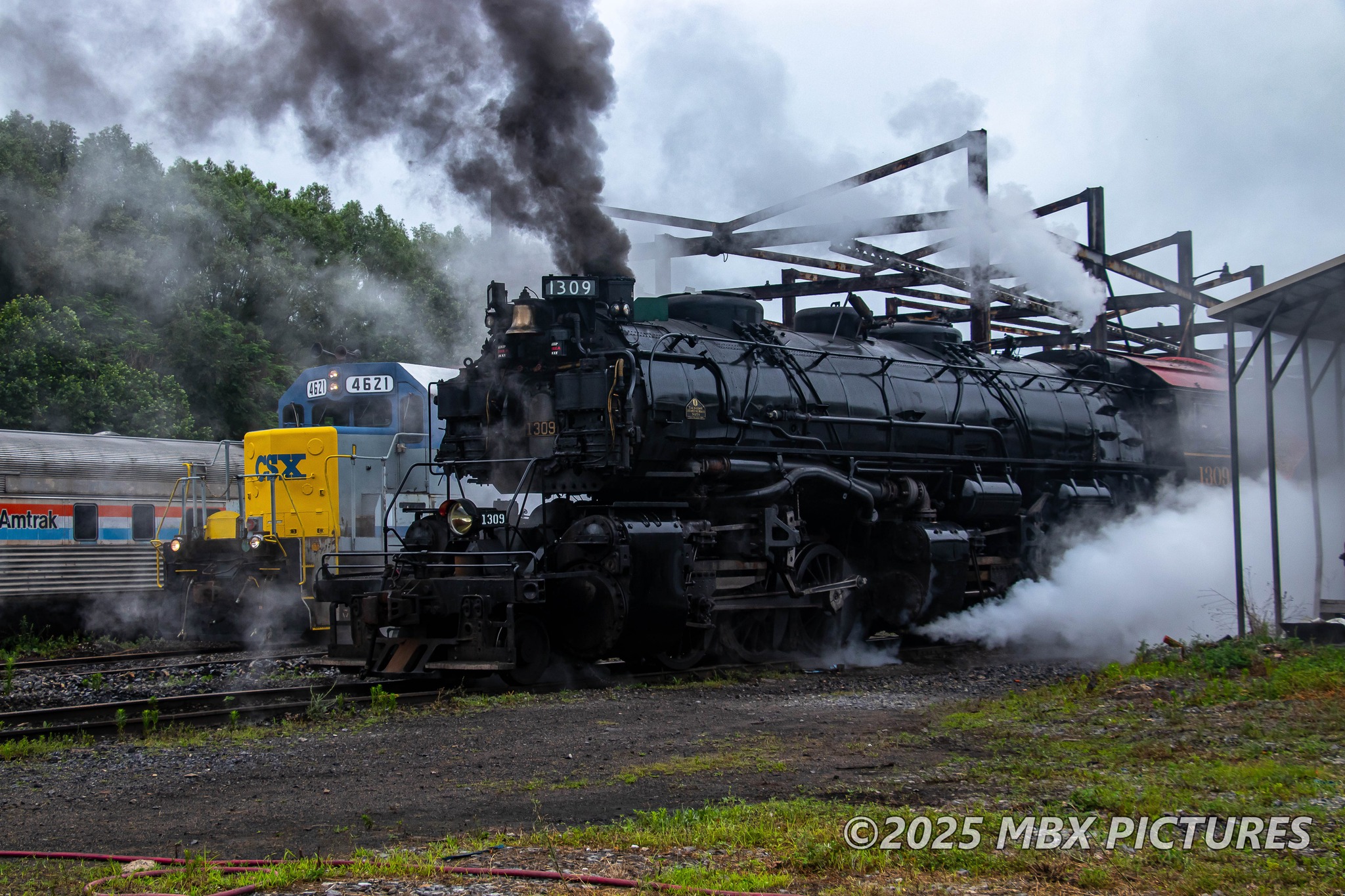 MBX - Steam and SD40. It's a stark contrast between these two ...