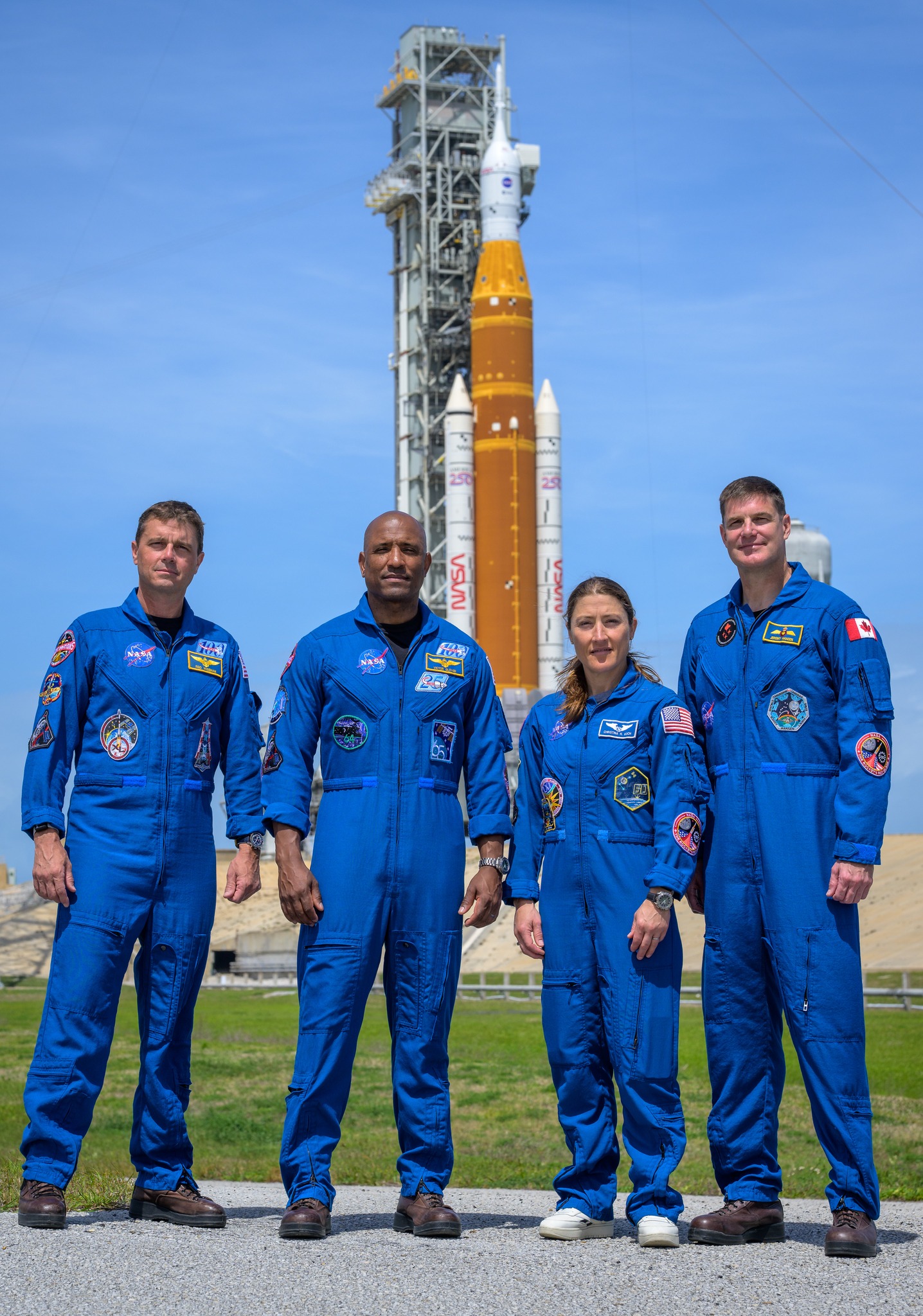 The SLS rocket is waiting on the launch pad and the Artemis II