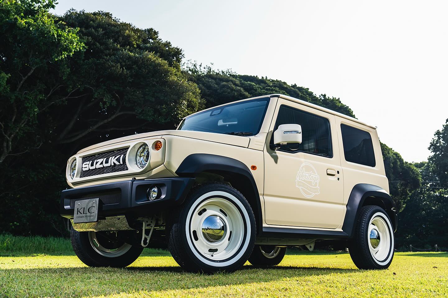Heritage ショートバンパー用 スキッドプレートに 鏡面が追加設定され