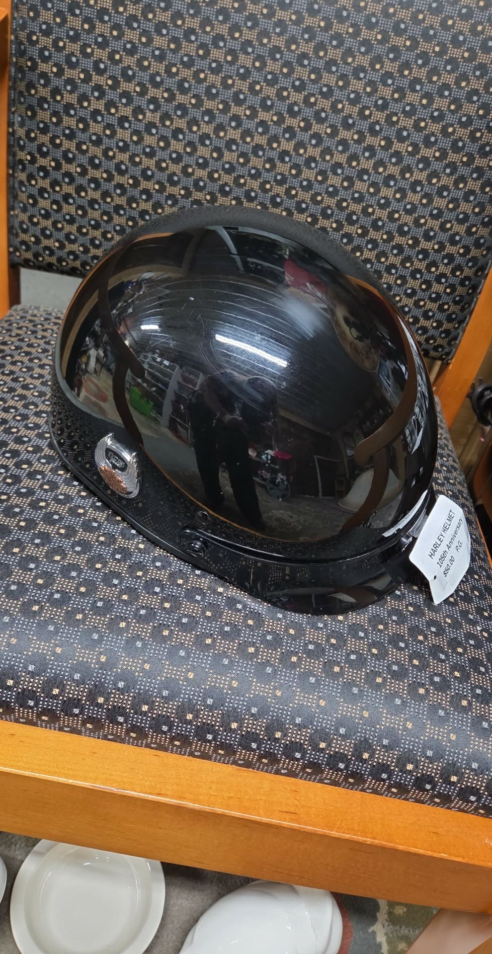せ*い様 ハーレーダビッドソン 105周年記念ヘルメット Nice pair of Harley Davidson Helmets and seats, 105 Anniversary