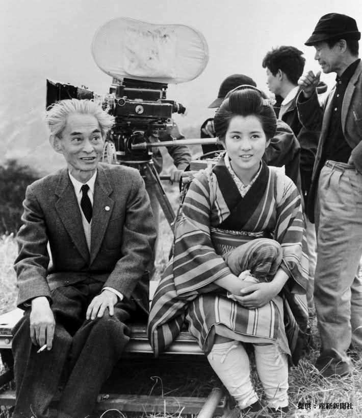 😃1963年【伊豆の踊子撮影風景】 吉永小百合さん（右）の写真 ・シェア
