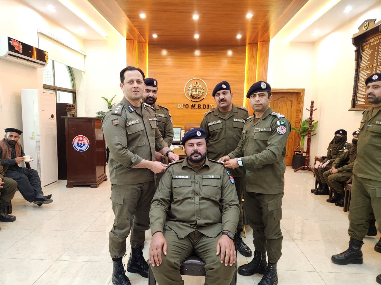 Mandi Bahauddin Police
