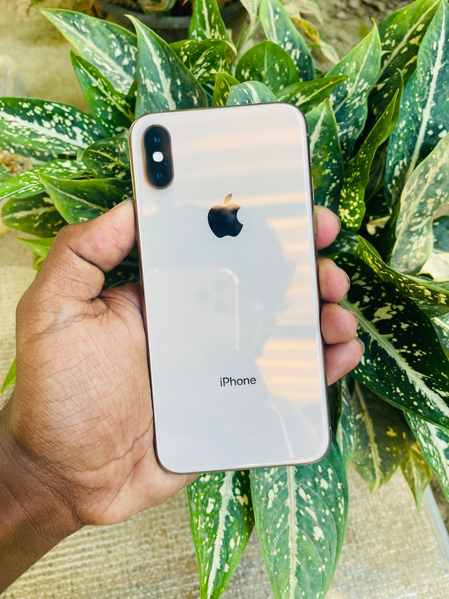 Apple xs256 ... Ex ok android phones upto to unlock 8:05 Swipe 