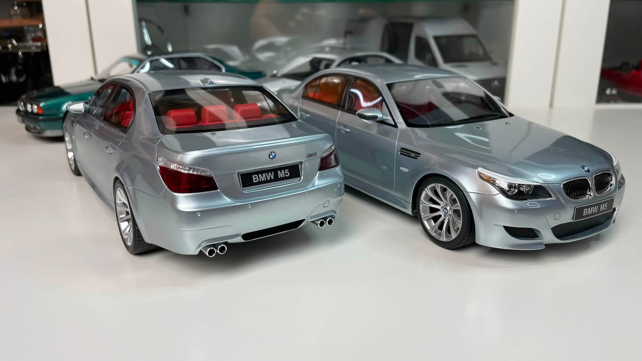 BMW M5 E60 by Otto - 1:18 scale