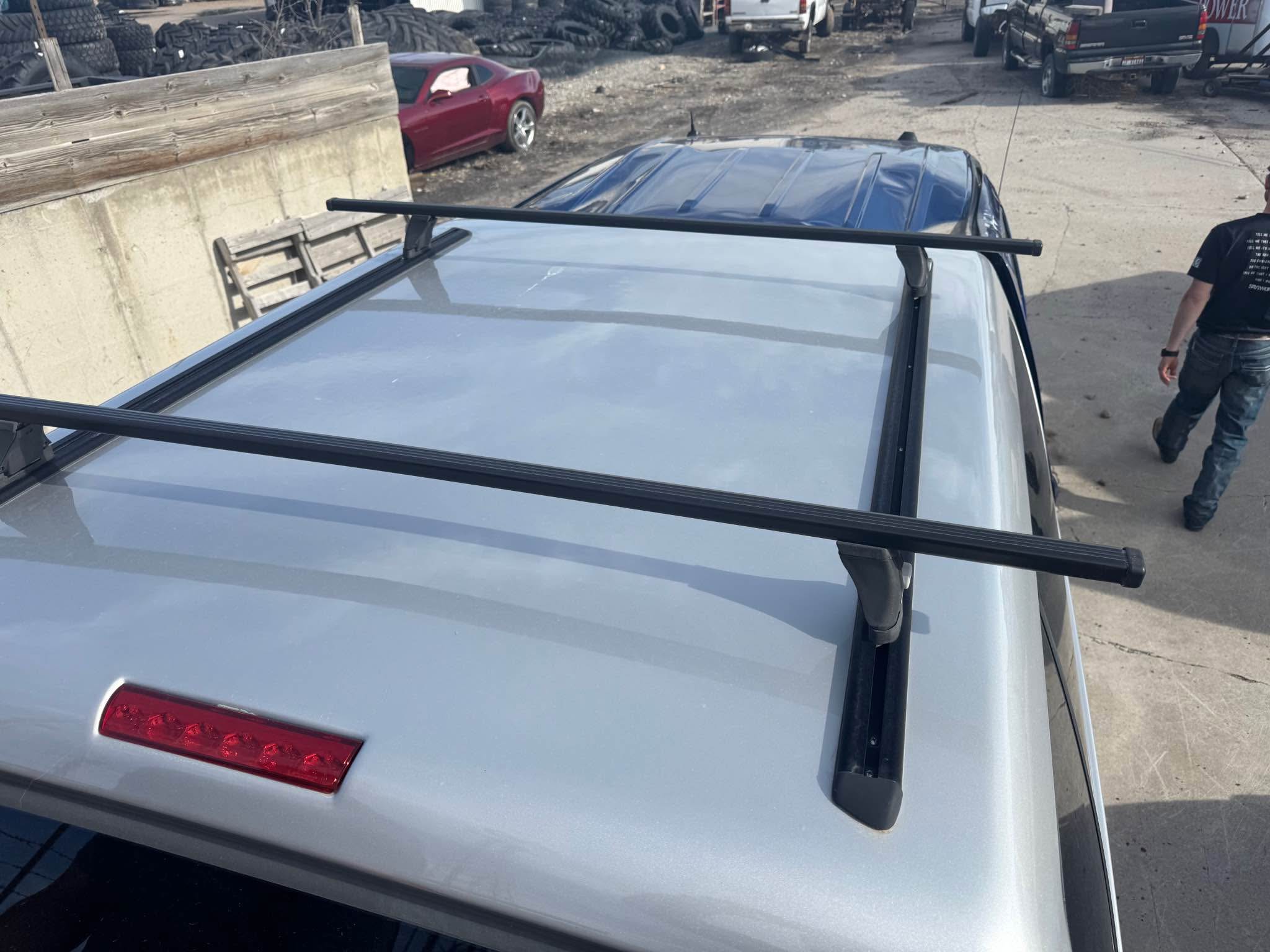 Century Shell with Thule Rack - Car Exterior Parts | Facebook Marketplace