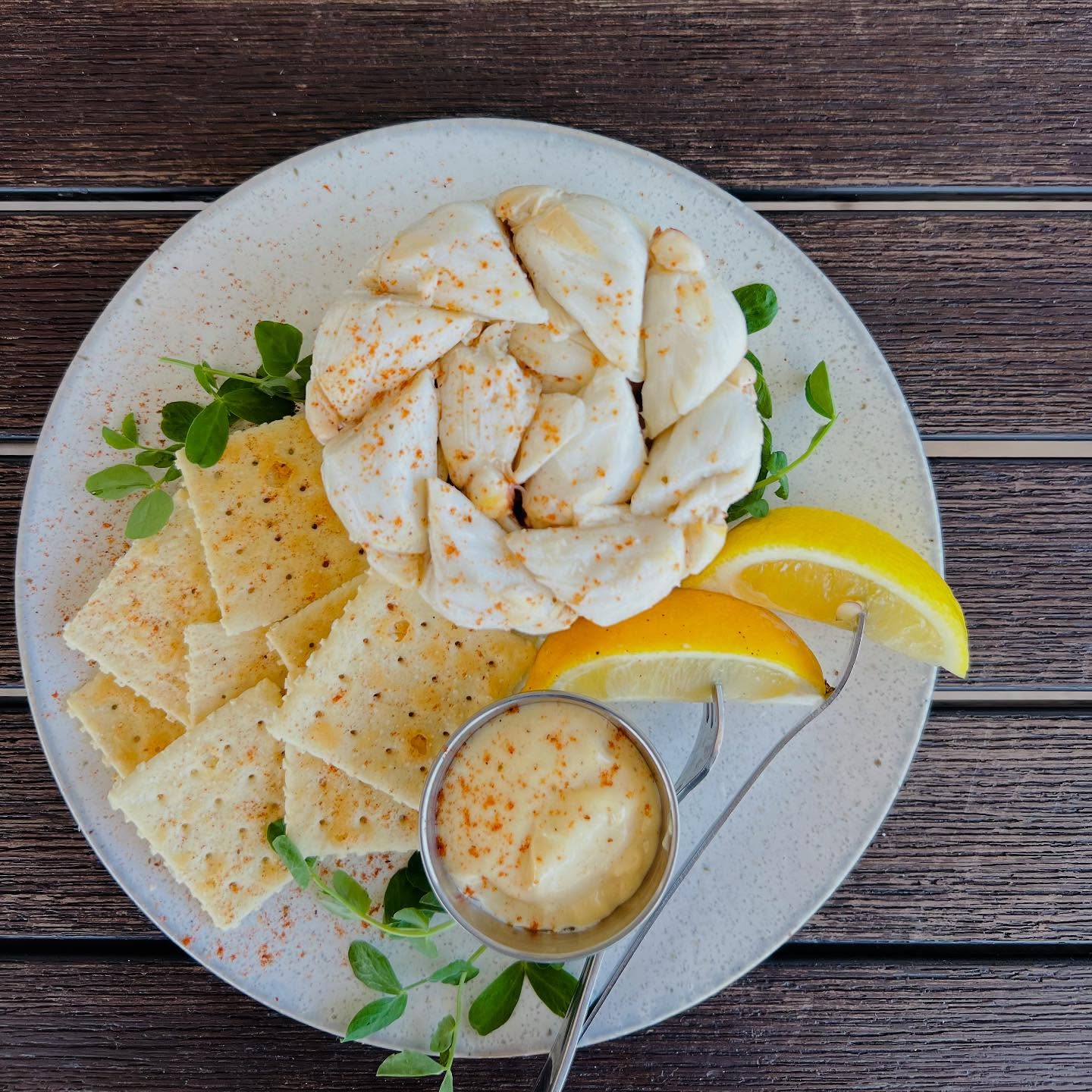 dressed colossal blue crab Bluecoast's cocktail with lump crab `14 (2XL) and there are only Size:US2 - Preorder EVANS Plus Size Black