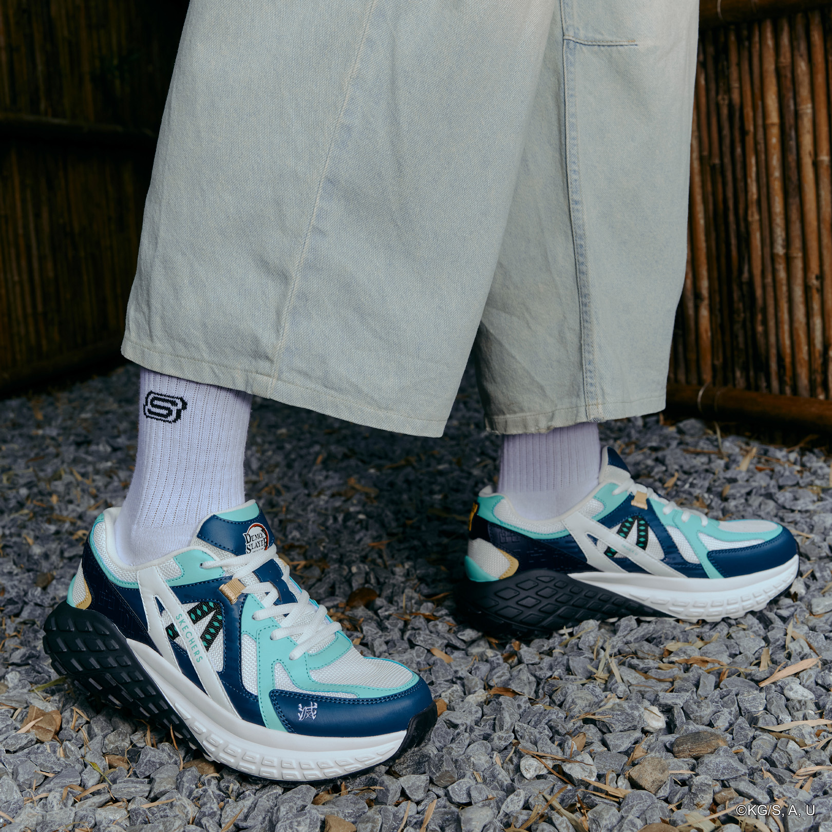 SKECHERS x 鬼滅之刃簡約美學，工藝細節集聚一身MONSTER EVO 霞柱- 時