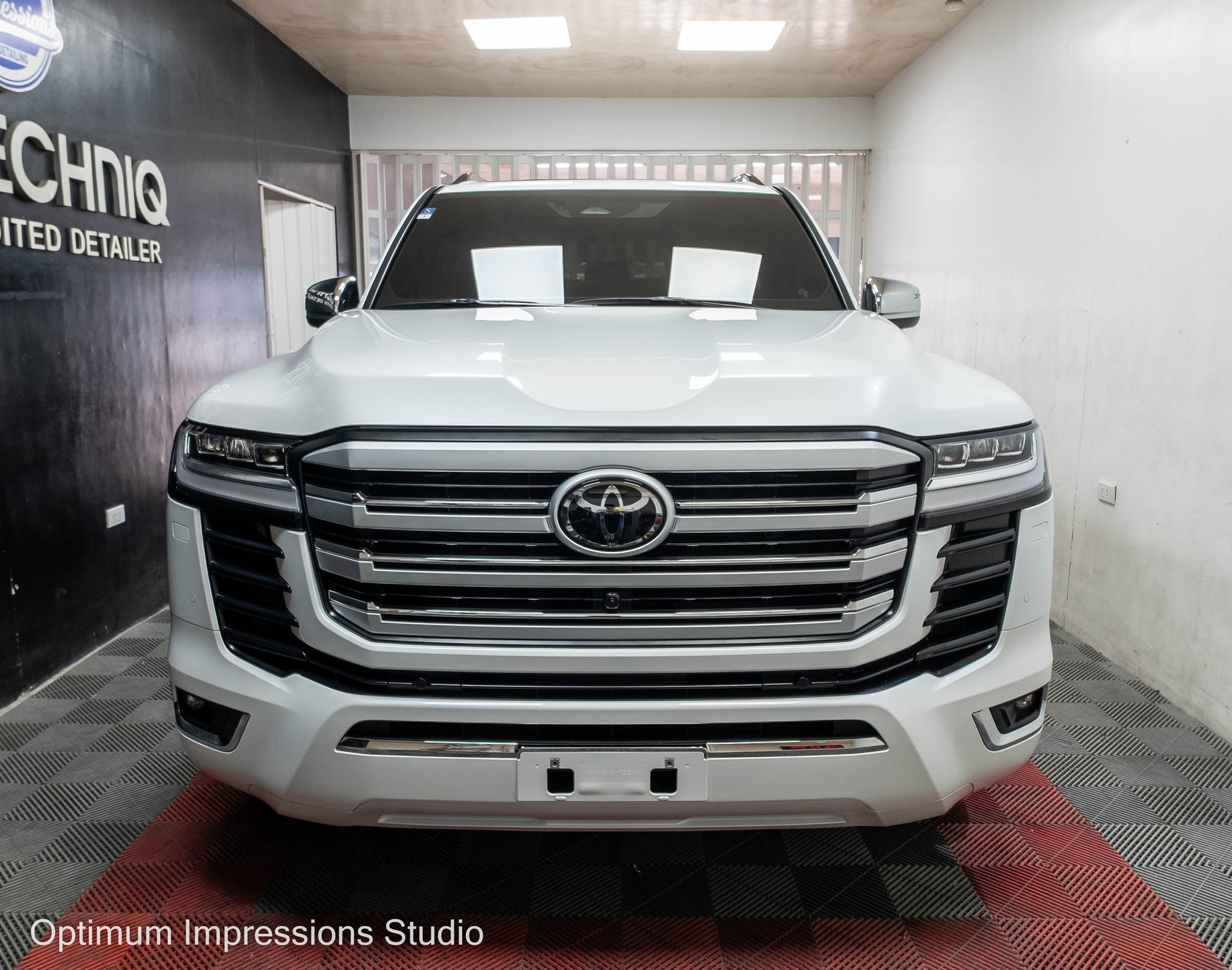 Toyota Land Cruiser ZX – Prestige Perfected The Land Cruiser ZX in