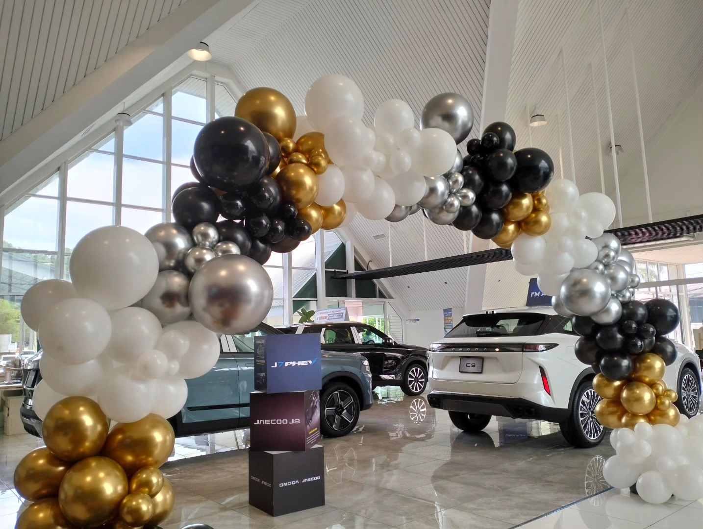 Balloon Works | Kota Kinabalu