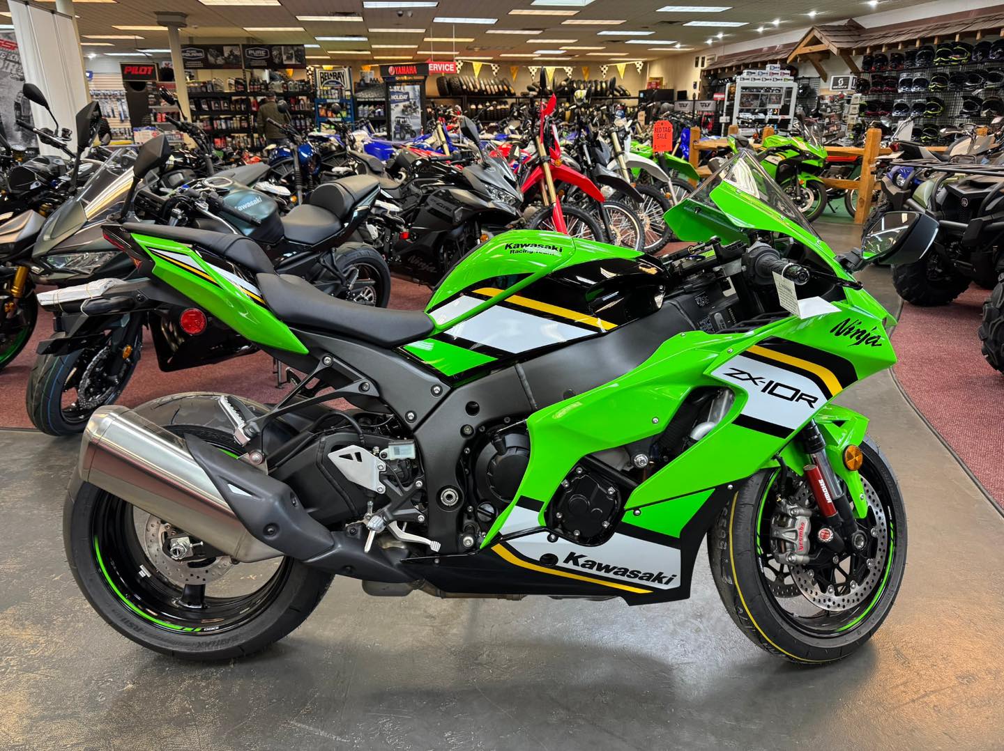 ⚠️Ｋe y ‼︎‼︎⚠️ Get up to $1,500 off leftover Kawasaki street models while
