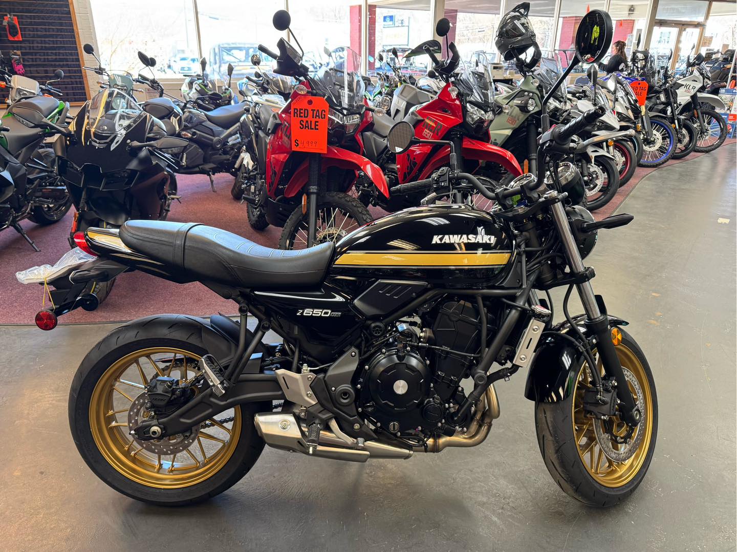 Get up to $1,500 off leftover Kawasaki street models while