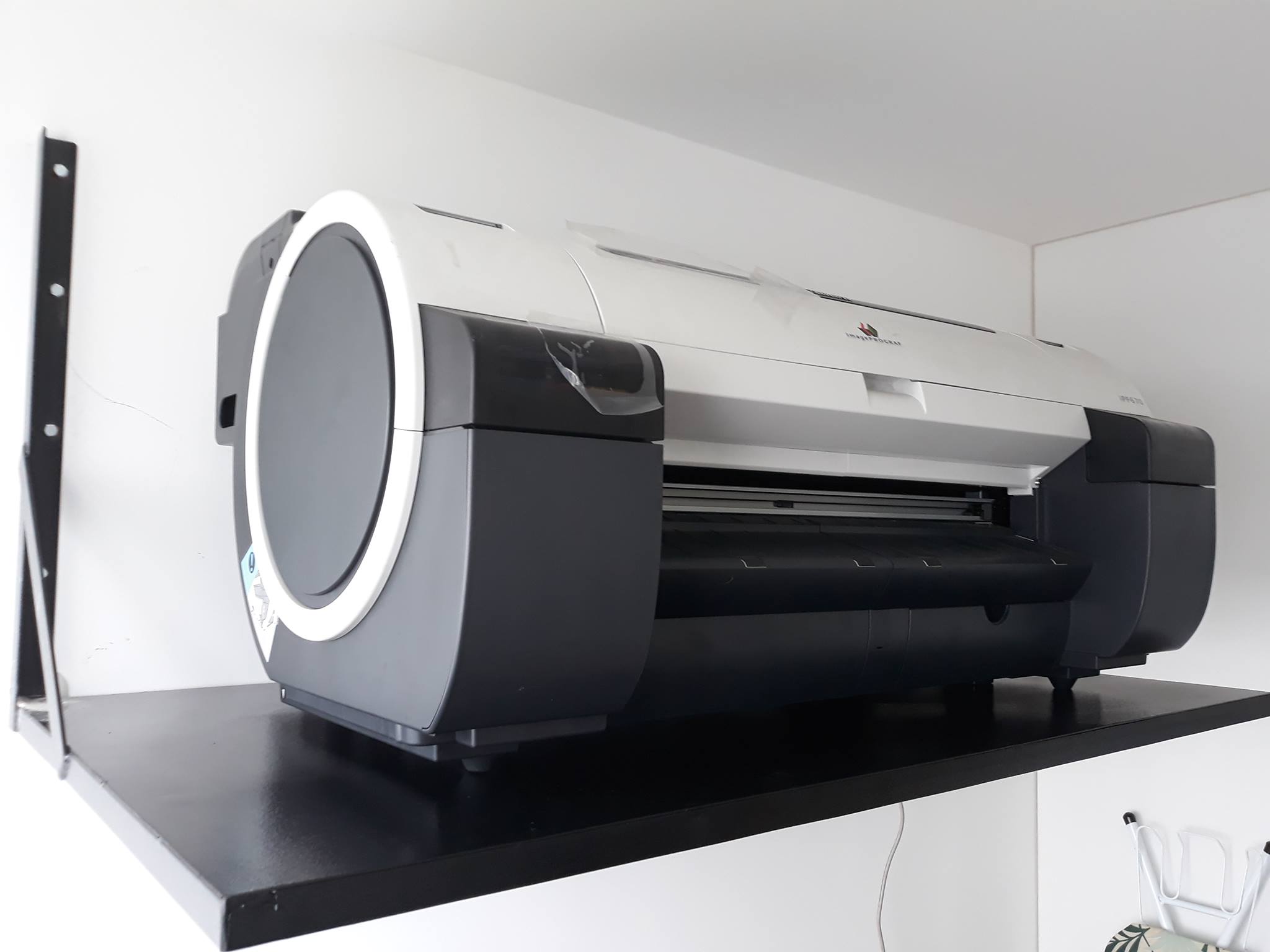 Rack Huiza - Diseño de Rack especial para Plotter....