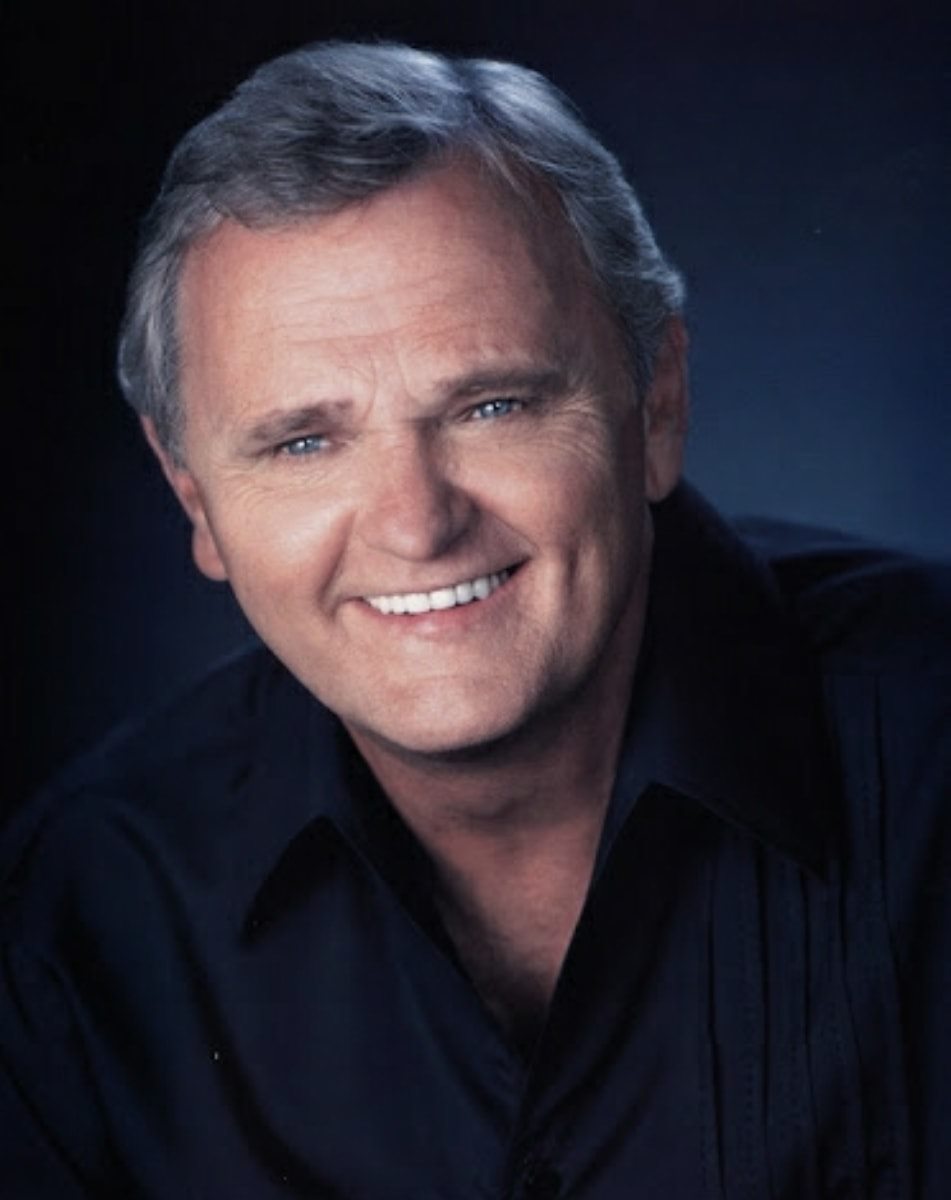 Real Country - Happy Birthday to the late Jerry Reed! Born... | Facebook