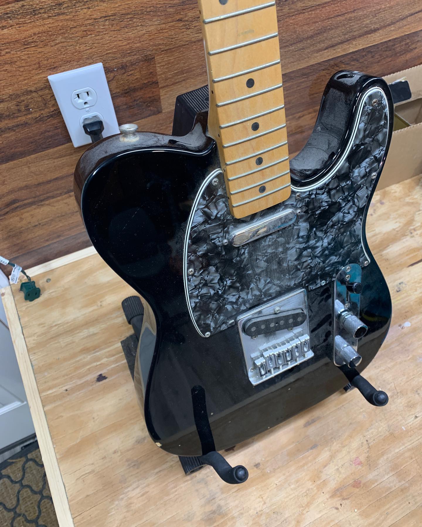 Upgraded Triumph Telecaster with Fender Noiseless pickups