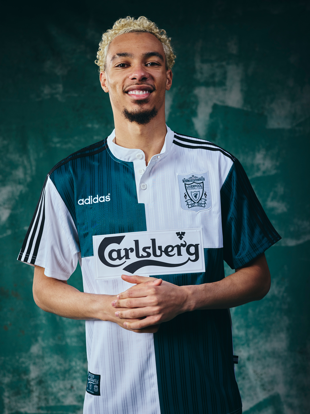 リバプール 1995-1996 アウェイ ユニフォーム Carlsberg The legend returns! ⚽💥 adidas brings back the Liverpool 1995/96