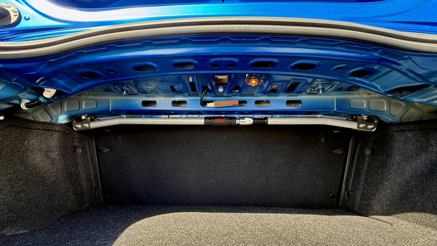 ボーイ・ジョージだよ? SUBARU BRZの走りをもう一段シャープに 
