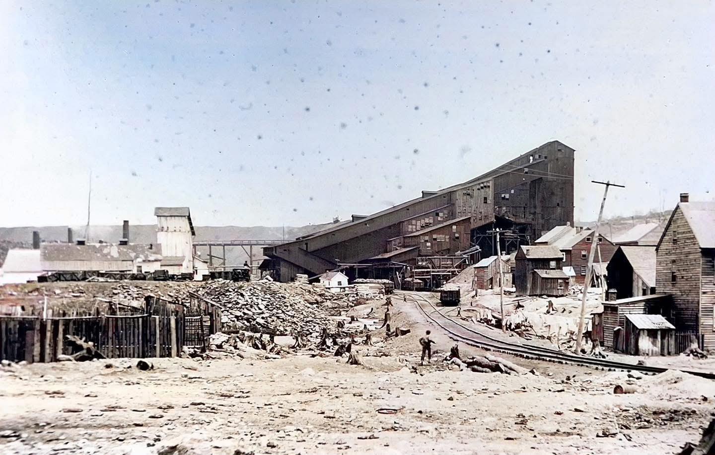 Big - Indian Ridge colliery pictured here in June 1885. The colliery ...