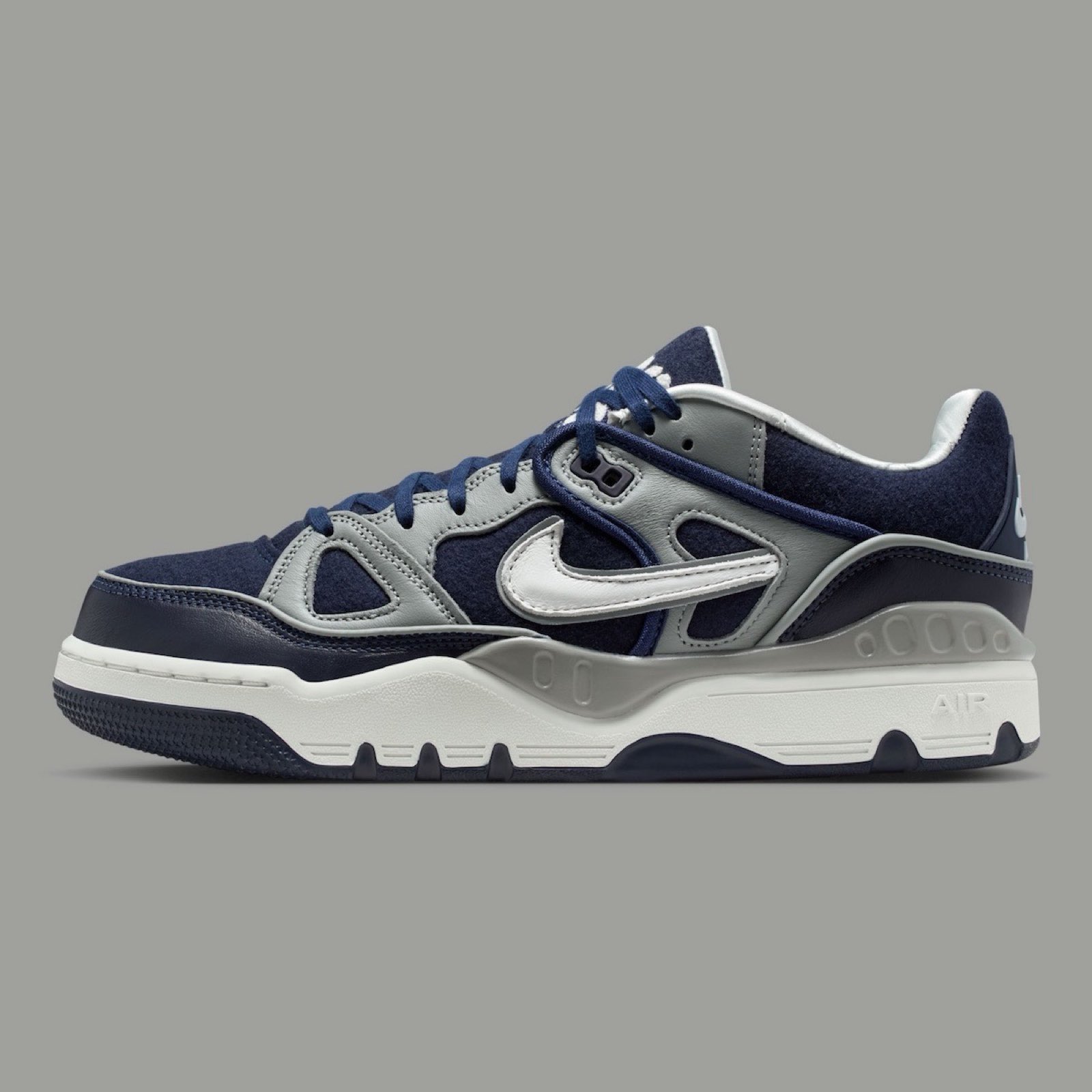 Official look at the NIGO x Nike Air Force 3 “Midnight Navy 