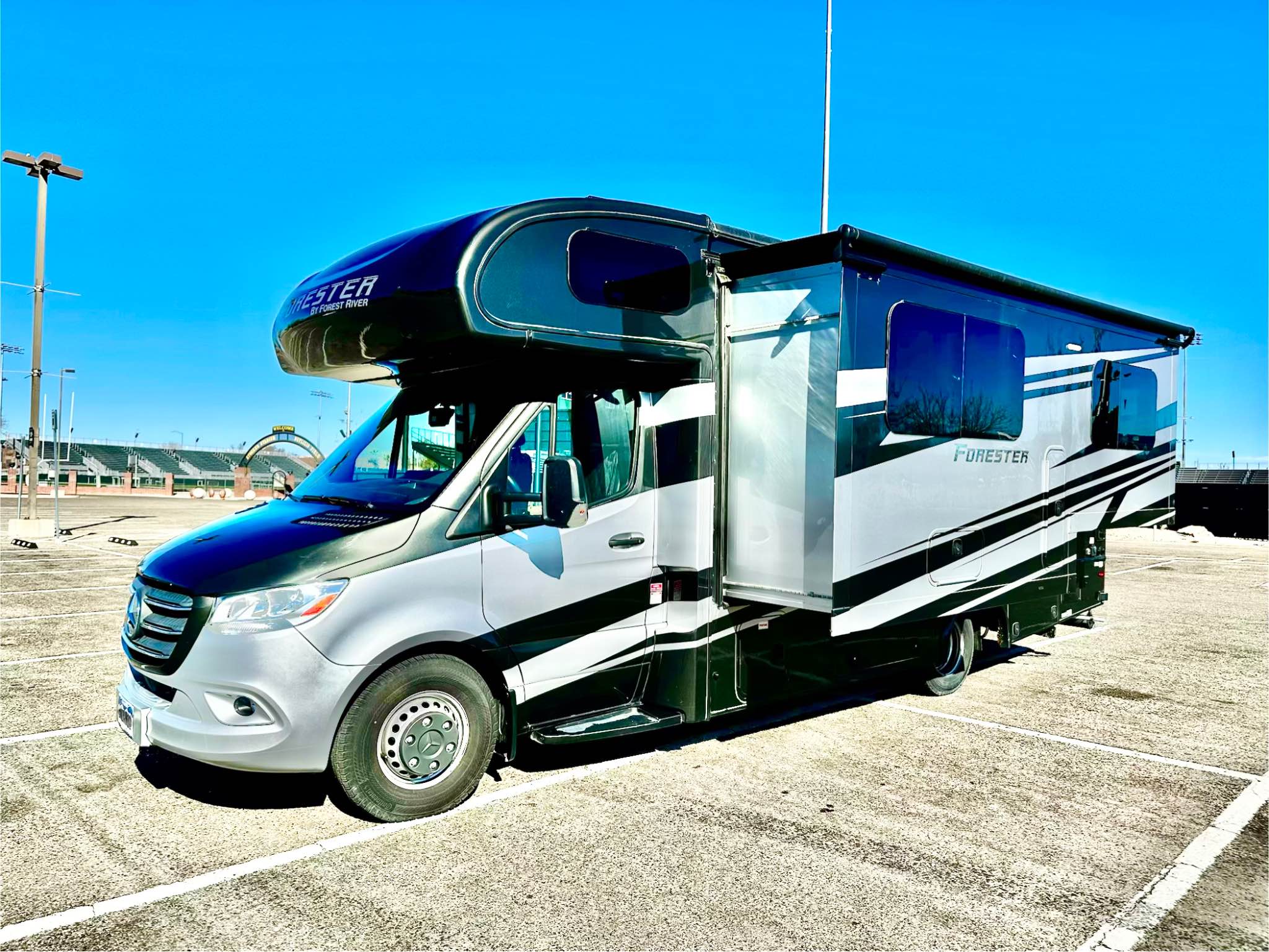 2022 Mercedes/Forest River mercedes 3500 forest river forester, mbs ...