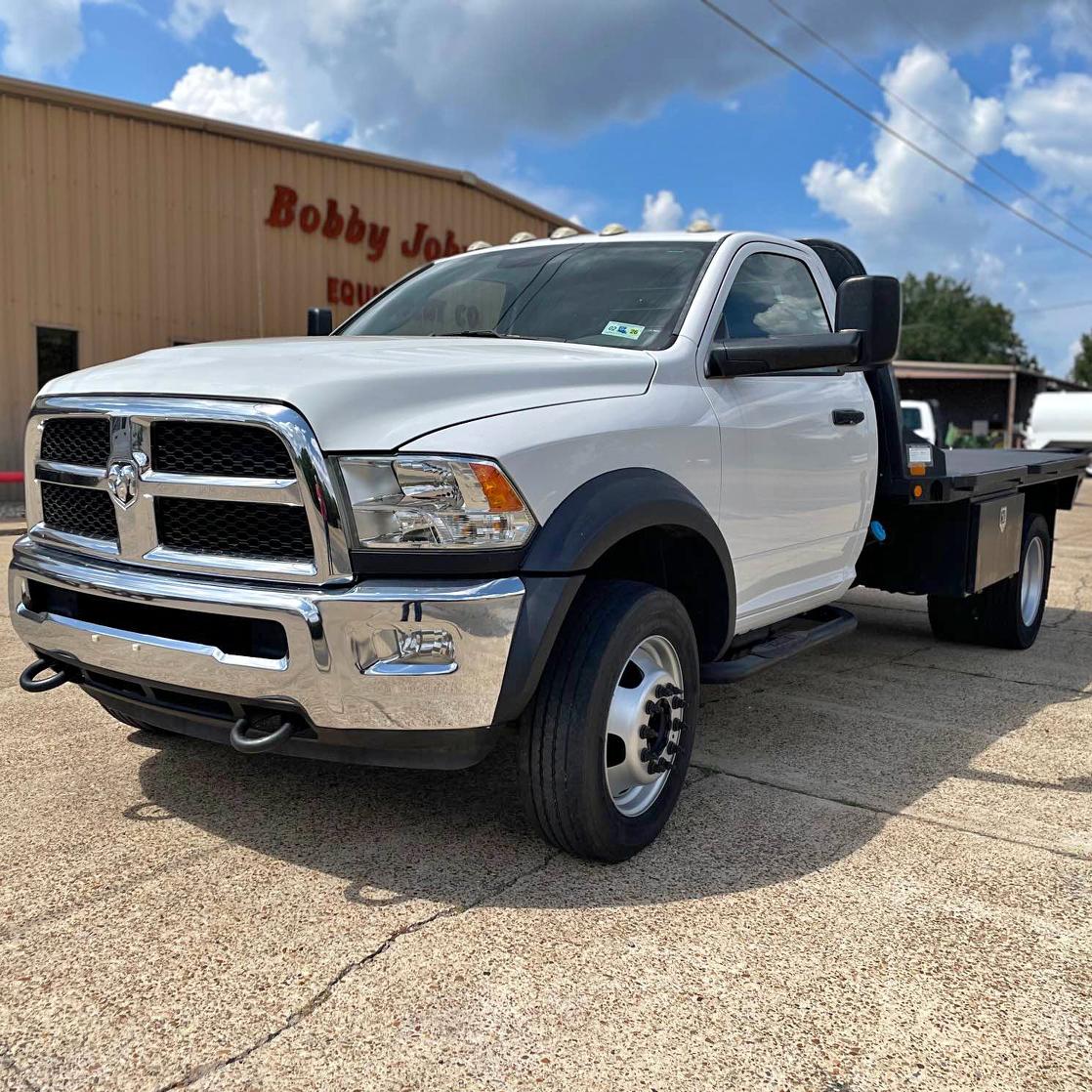 2017 Dodge Ram 5500 Regular Cab & Chassis · ST Cab & Chassis 2D