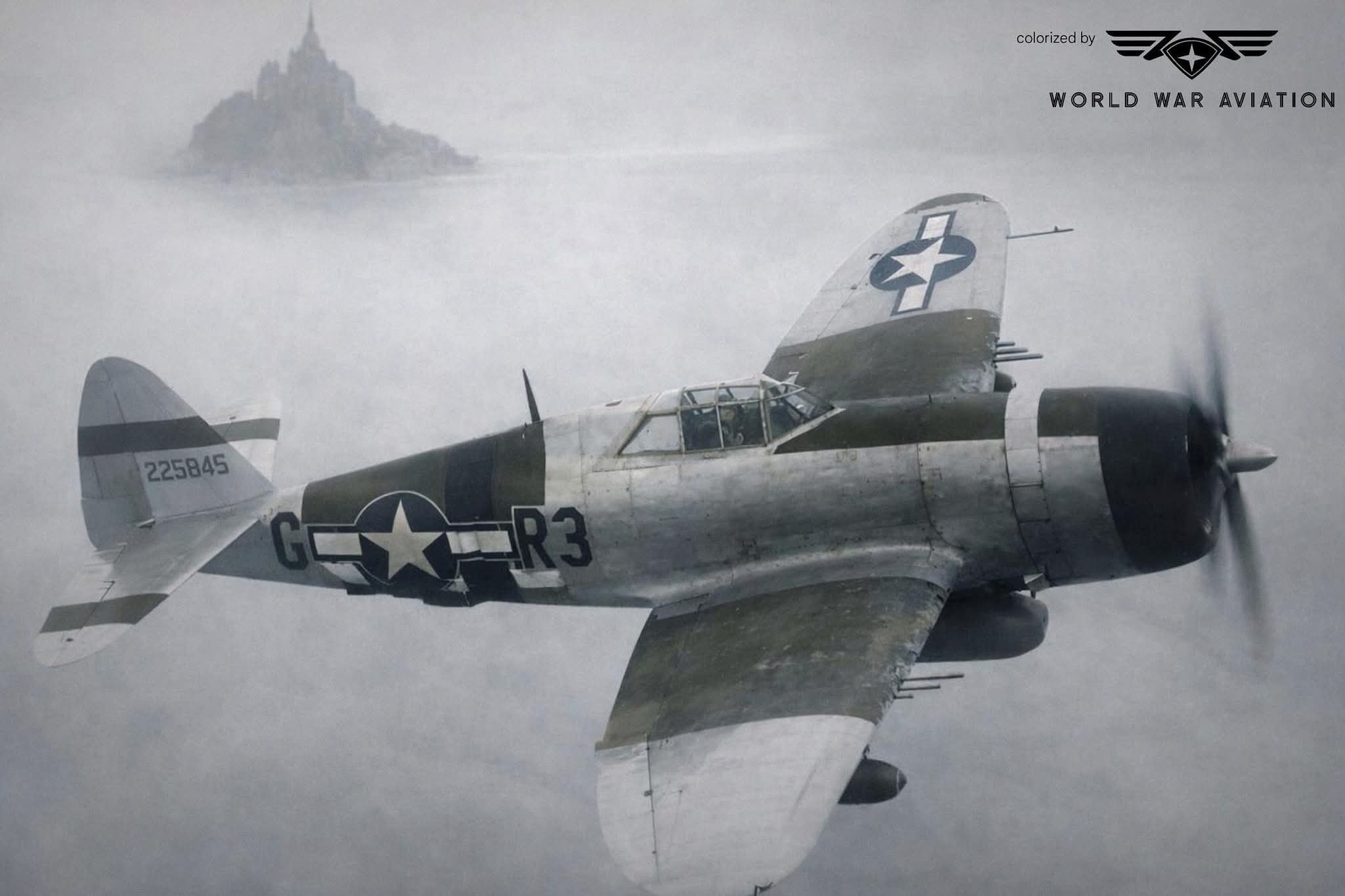 World - P-47 Thunderbolt 