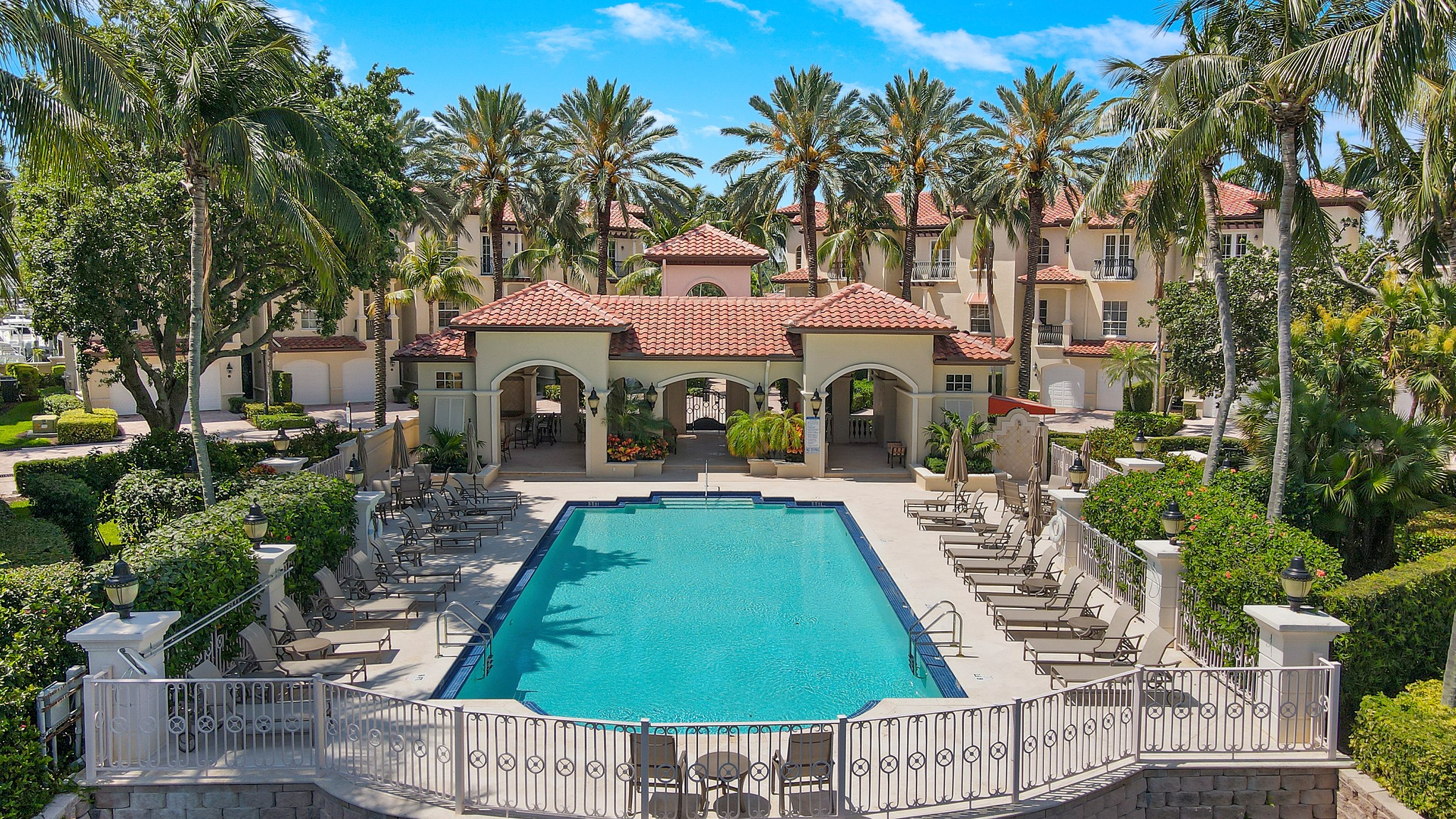 Liz Serra, Realtor | Palm Beach Gardens FL