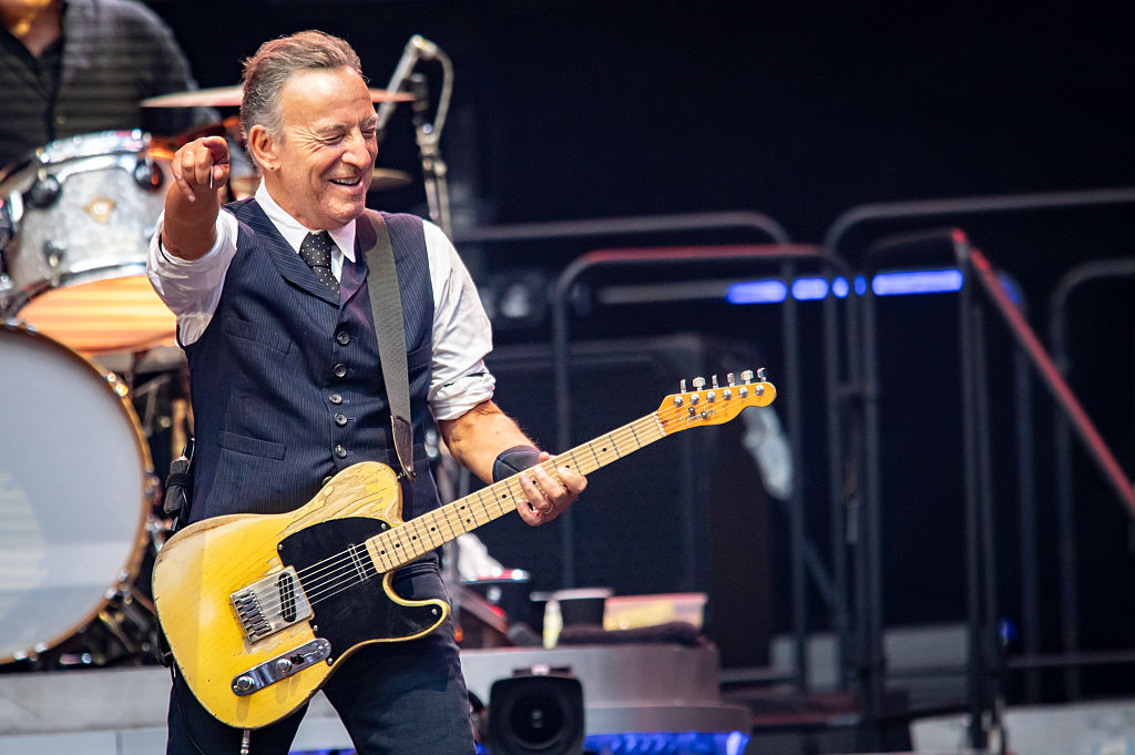 KTAR - Legendary rocker Bruce Springsteen and The E Street Band will ...