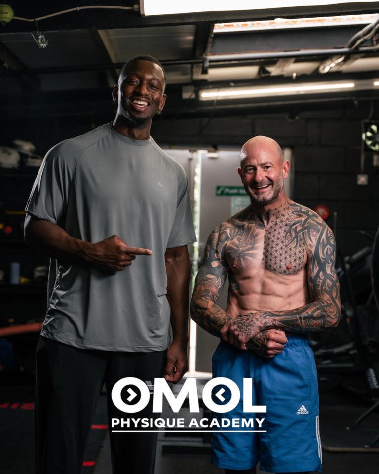 Flat chest that won’t grow? Add dips to your weighted session. Here’s ...