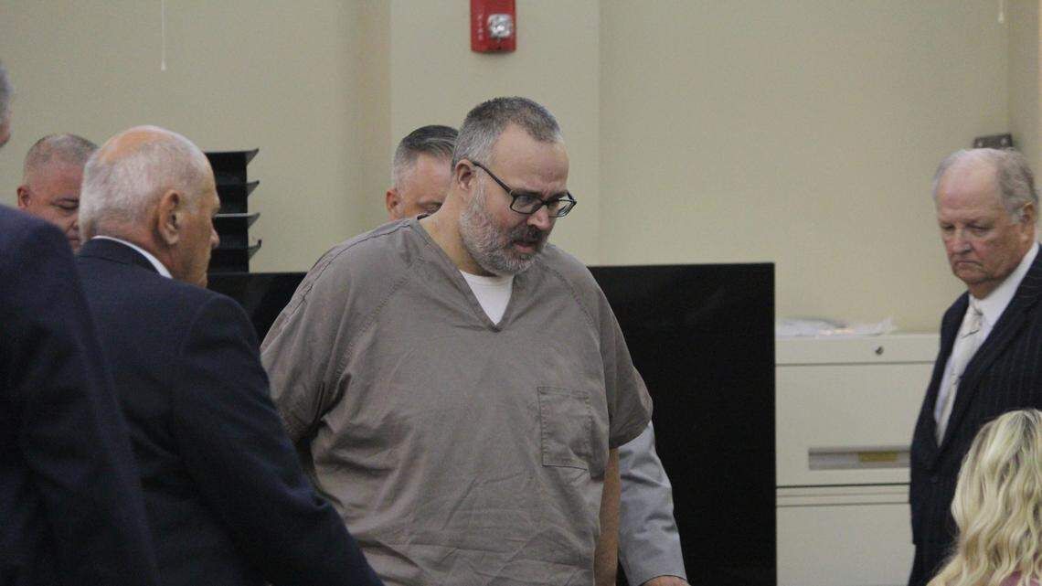 Kentucky.com - Former KY sheriff charged with killing judge says he has ...