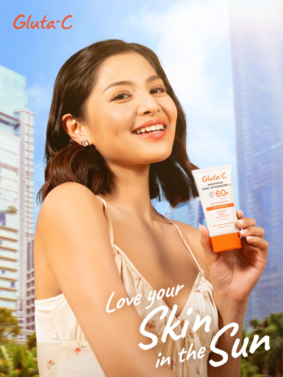 Introducing our newest sunscreen line your skin will definitely love! Enriched with antioxidants and formulated with MoistureBoost Technology, SPF 60+ PA+++, and Jeju Root Extract, the Gluta-C Brightening Tone-Up Sunscreen and Gluta-C