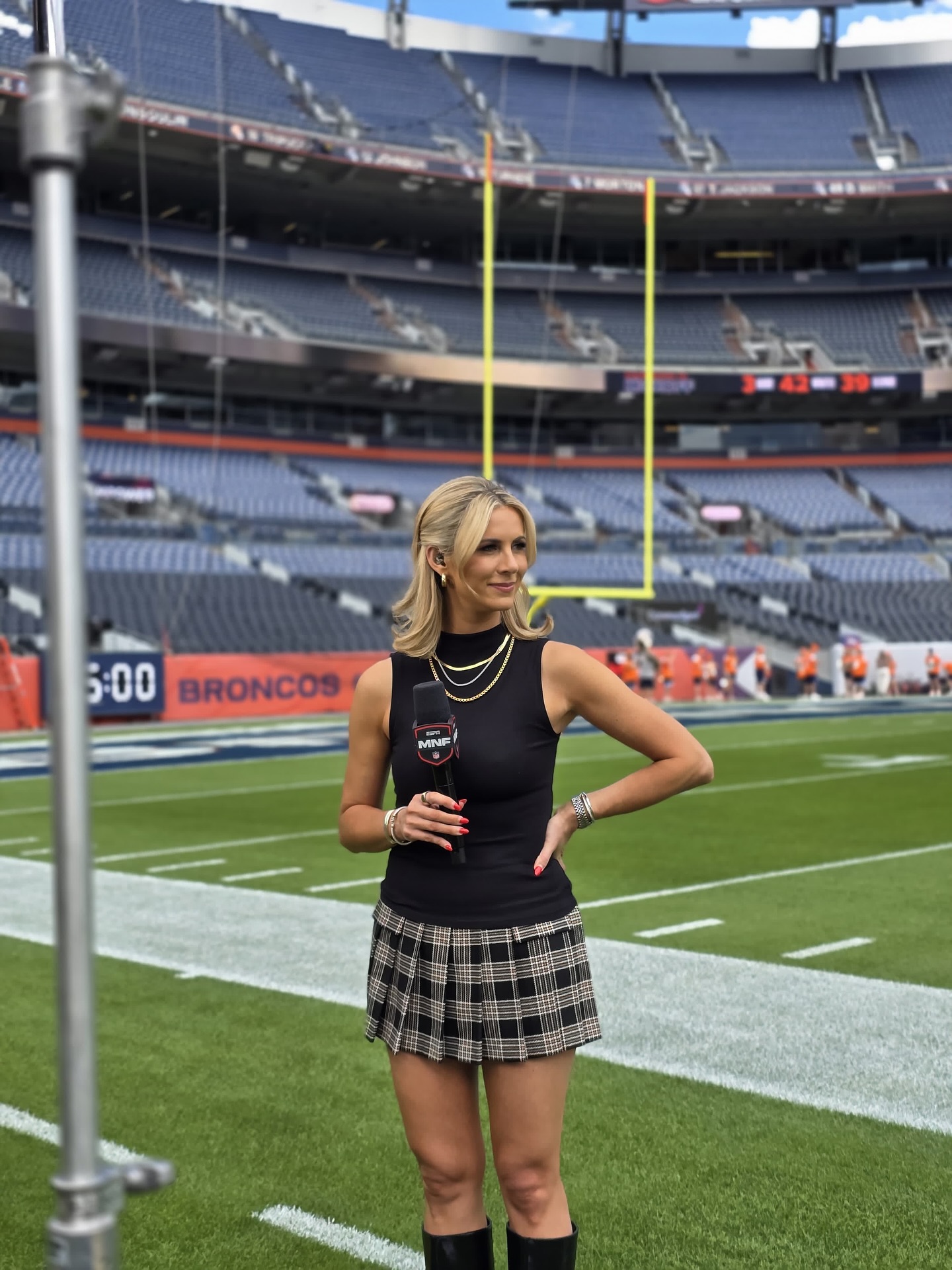 Laura Rutledge - Laura Rutledge added a new photo.