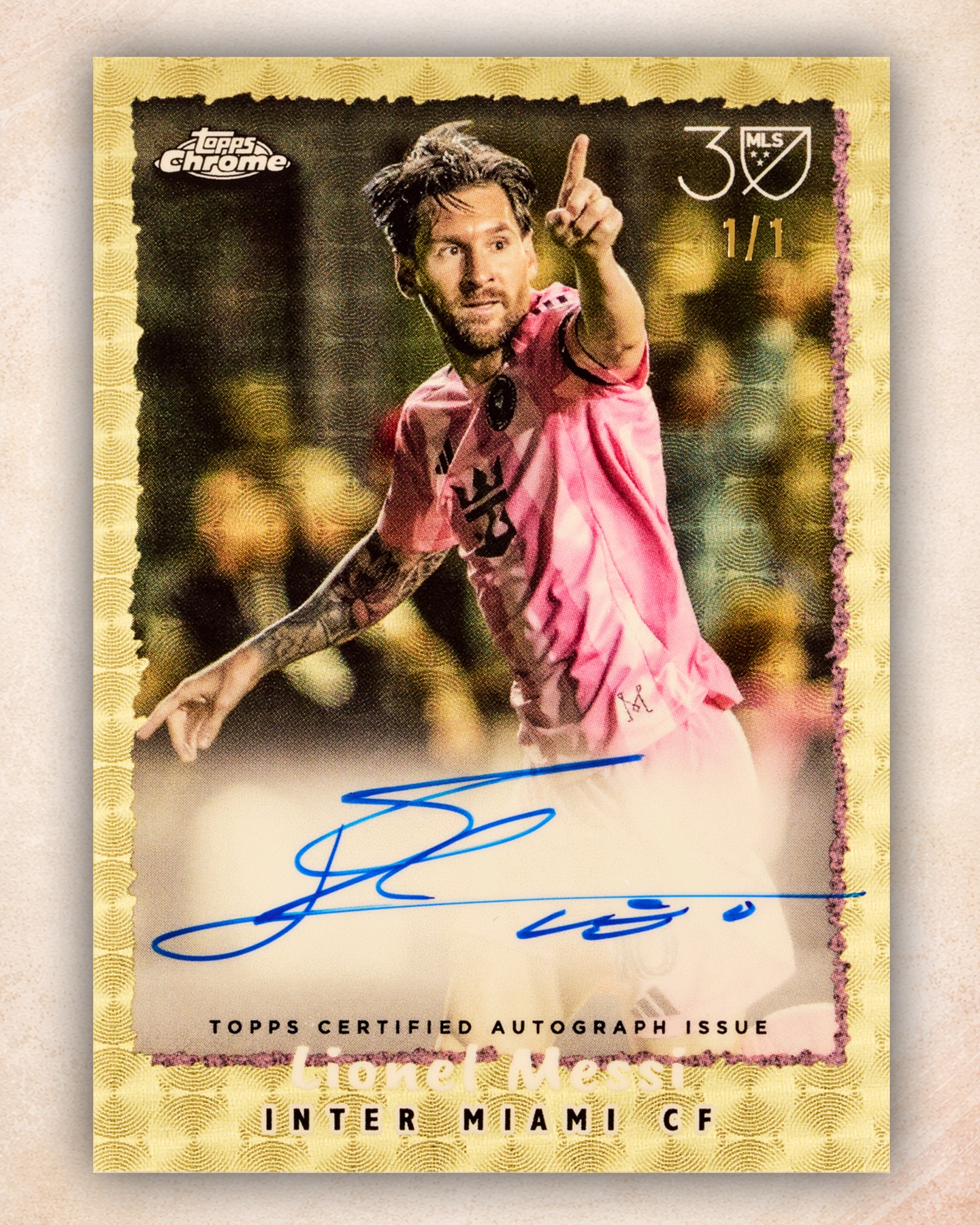 FIRST LOOK: Lionel Messi has some INSANE cards coming to Topps 