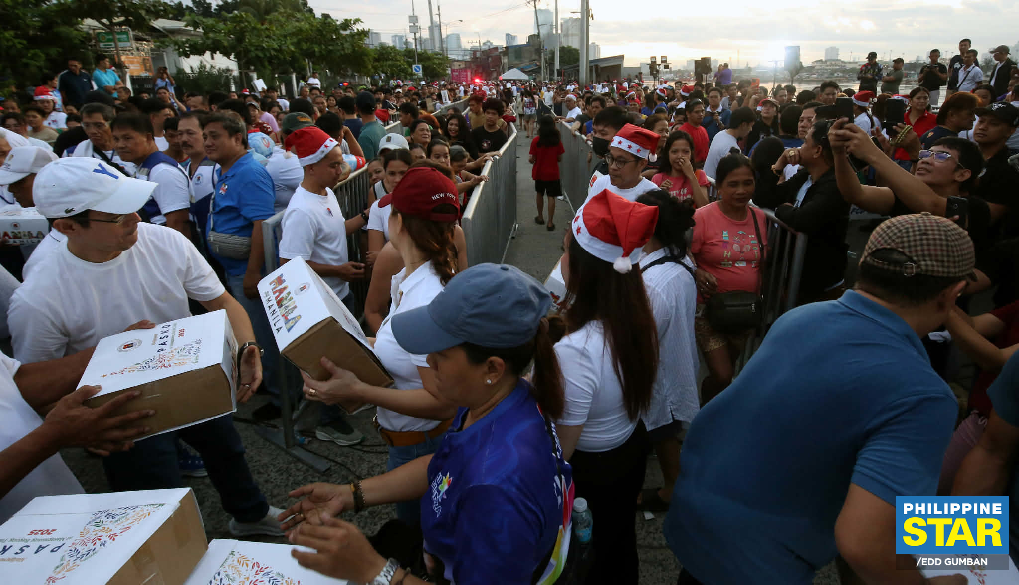 Philippine Star - Presidential aspirant Bongbong Marcos and his running ...