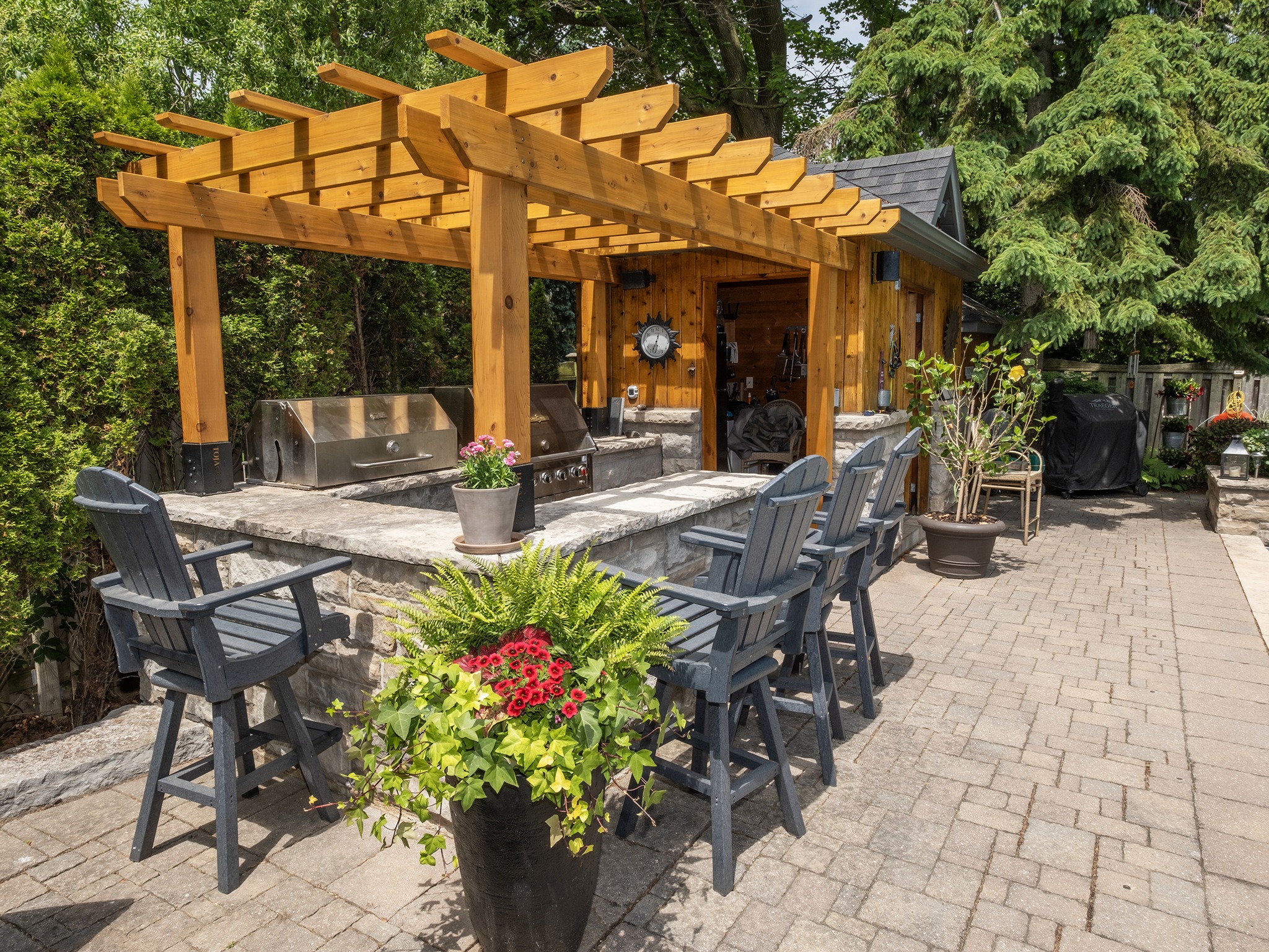 Hickory Dickory Decks | Dundas ON