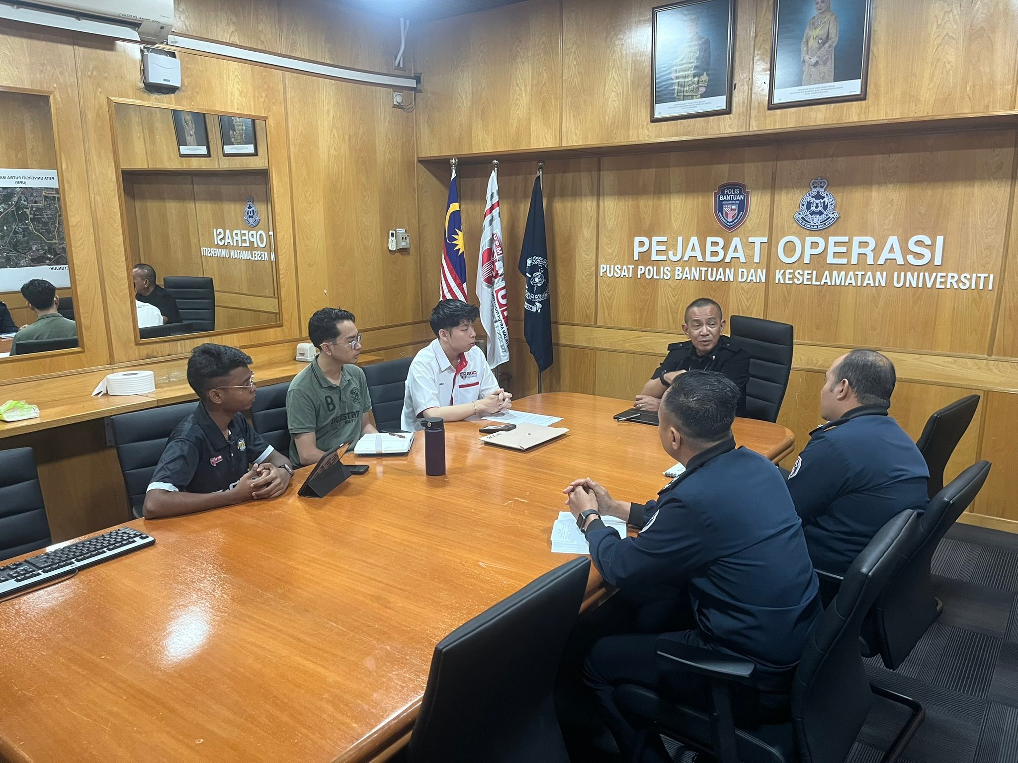APSeC / Polis Bantuan UPM... - APSeC / Polis Bantuan UPM
