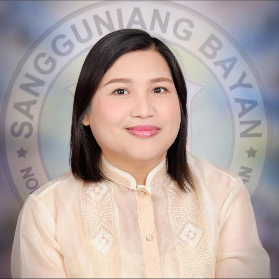 Bumabati po tayo sa kaarawan ng ating kababayang abogado na si Atty ...