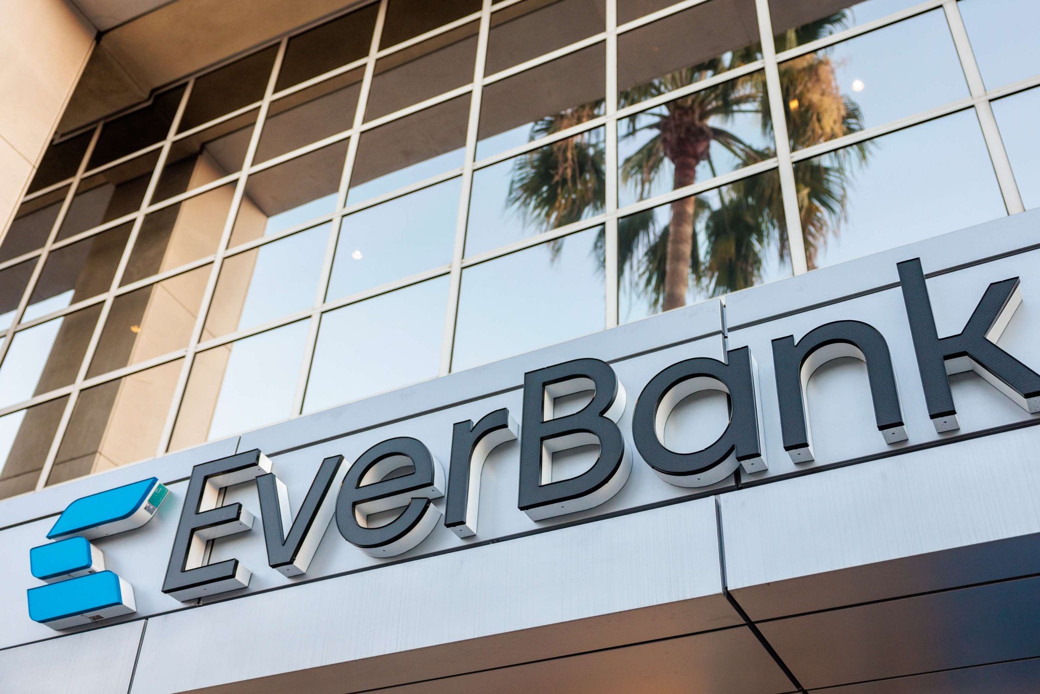 EverBank - EverBank added a new photo — at EverBank Stadium.