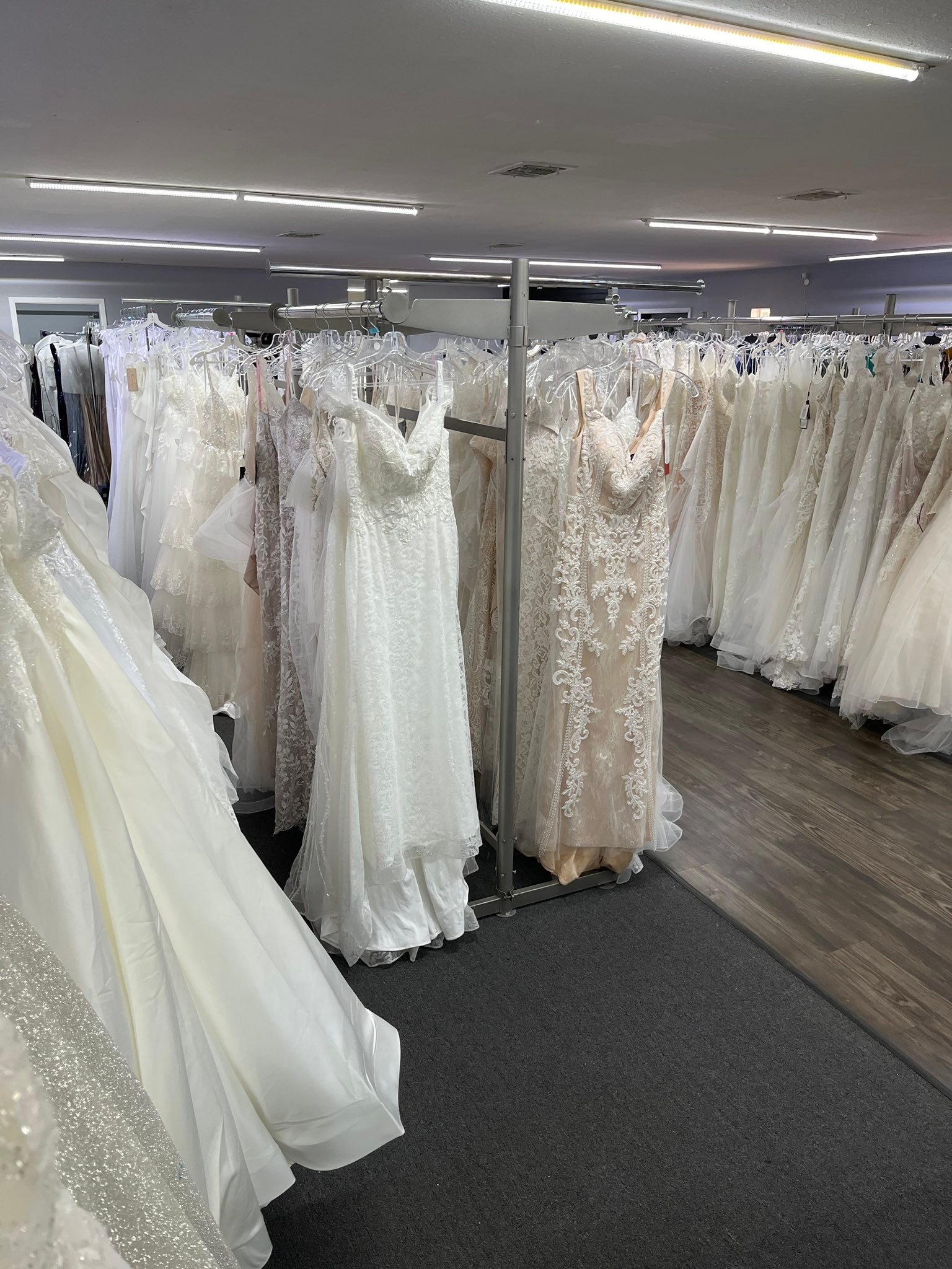 formal dresses waco tx Pat's Gowns in Waco, Texas, offers exceptional bridal and gowns SUMMER 3