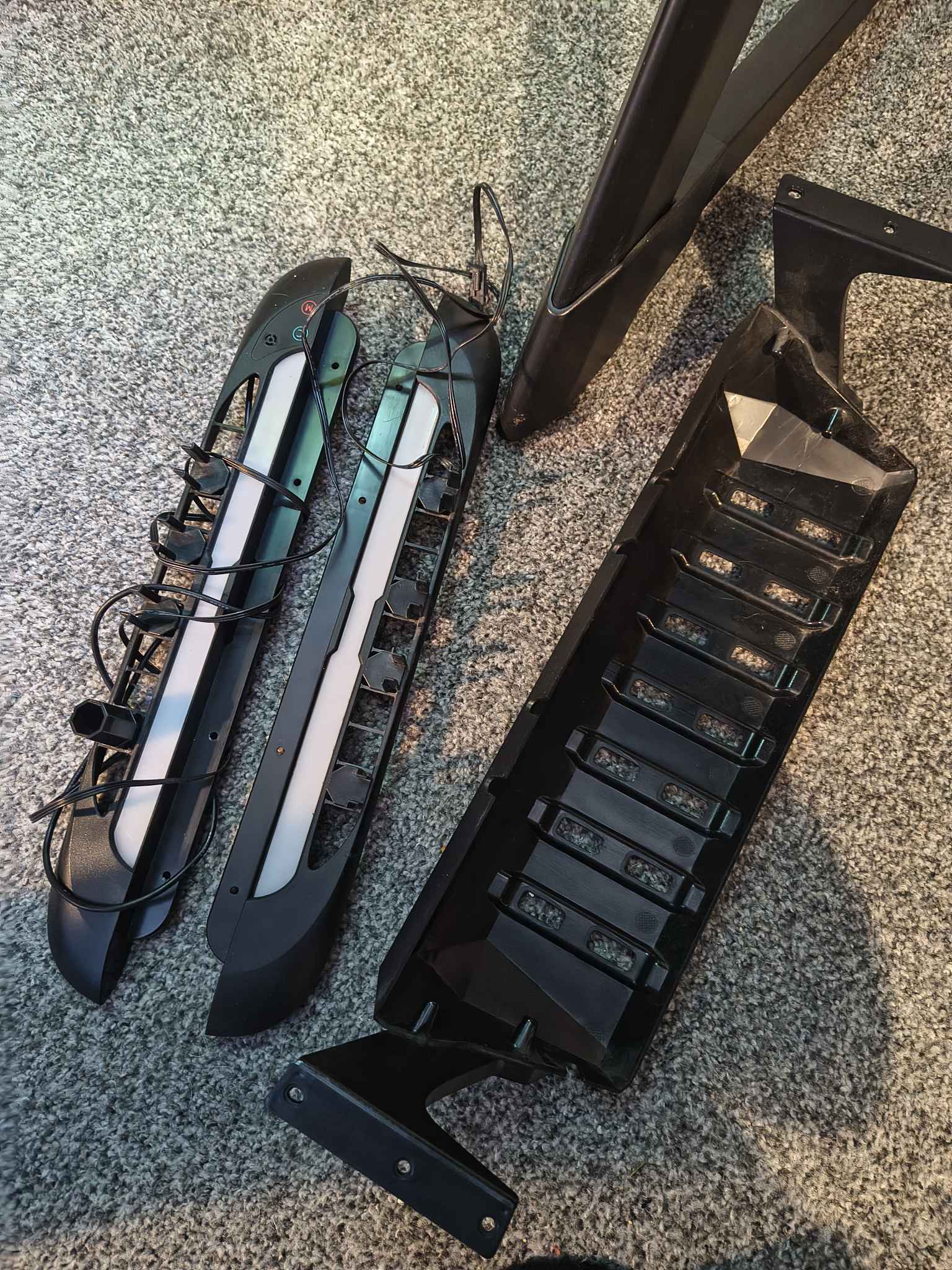 X rocker gaming desk carbon fibre effect top light up sides full desk ...