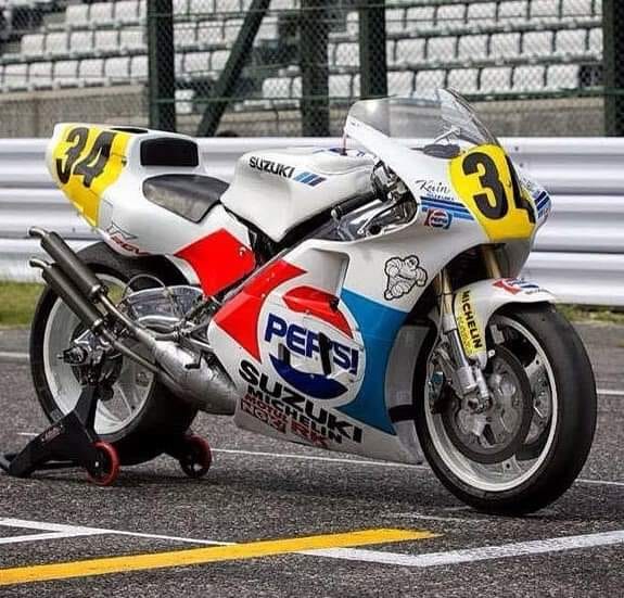 Suzuki RGV500 Pepsi of Kevin Schwantz 🙌😍