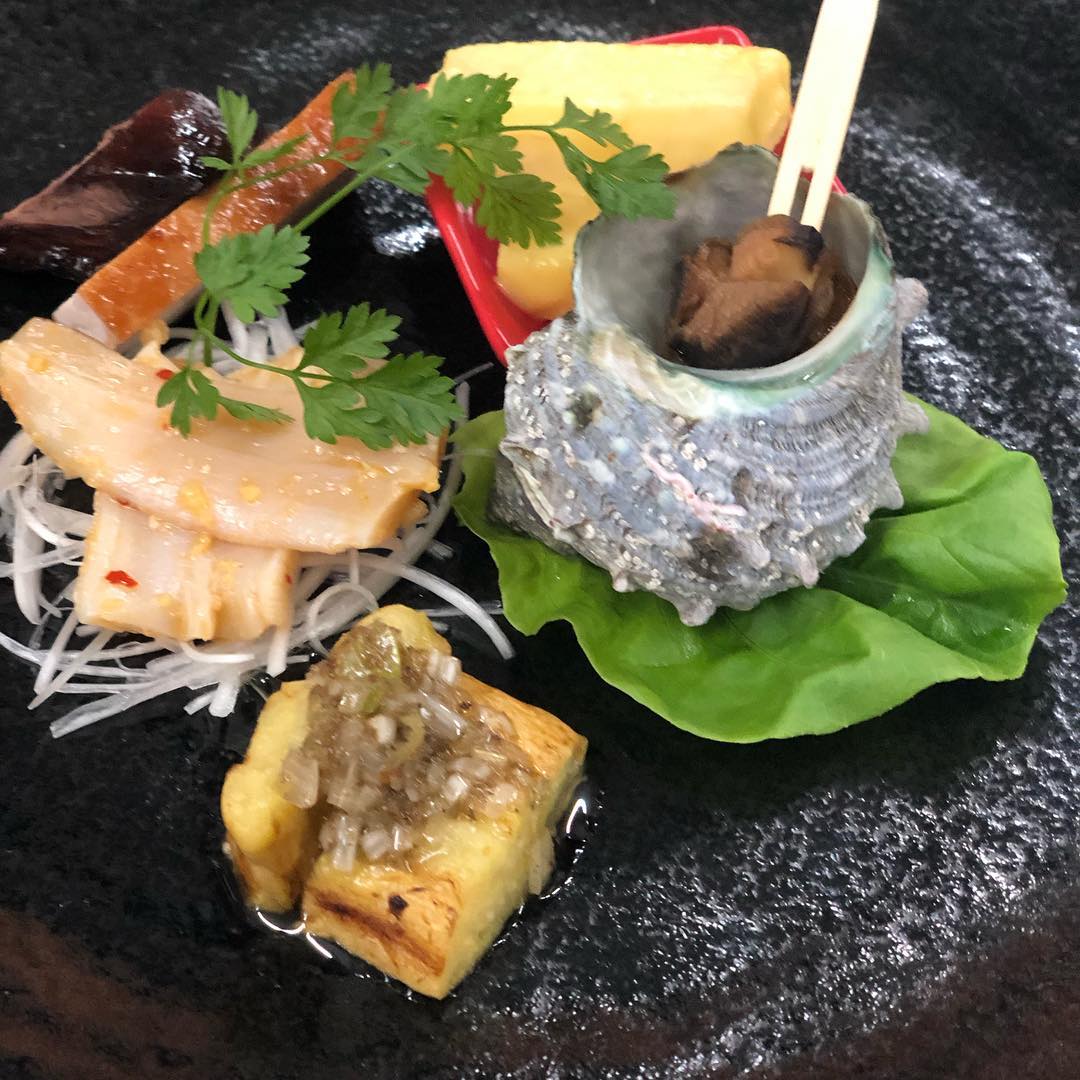 中国 料理 唐 膳 東 香里 店