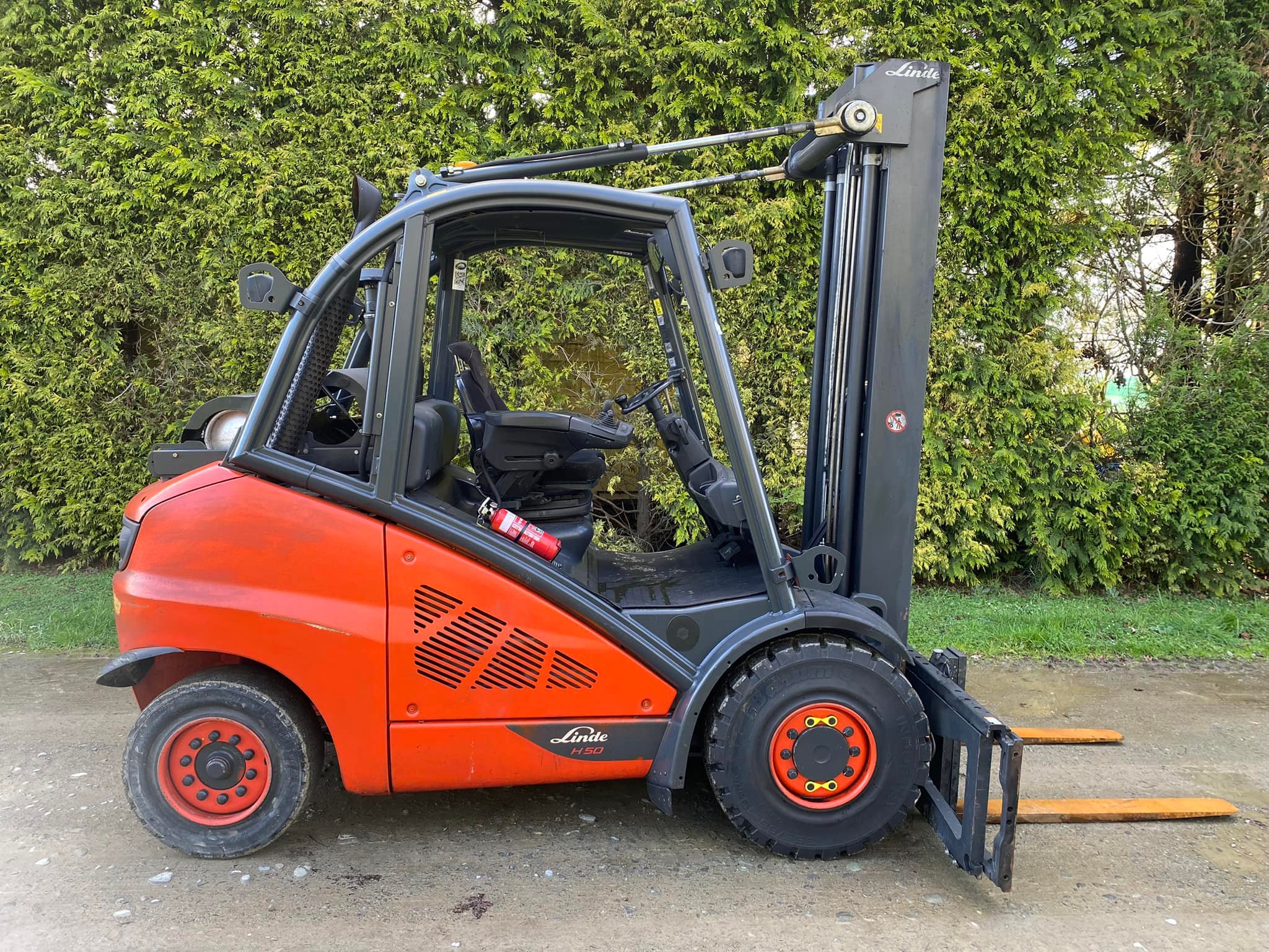 Linde h50 LPG forklift Year 2012 Side shift x2 X2 auxiliary