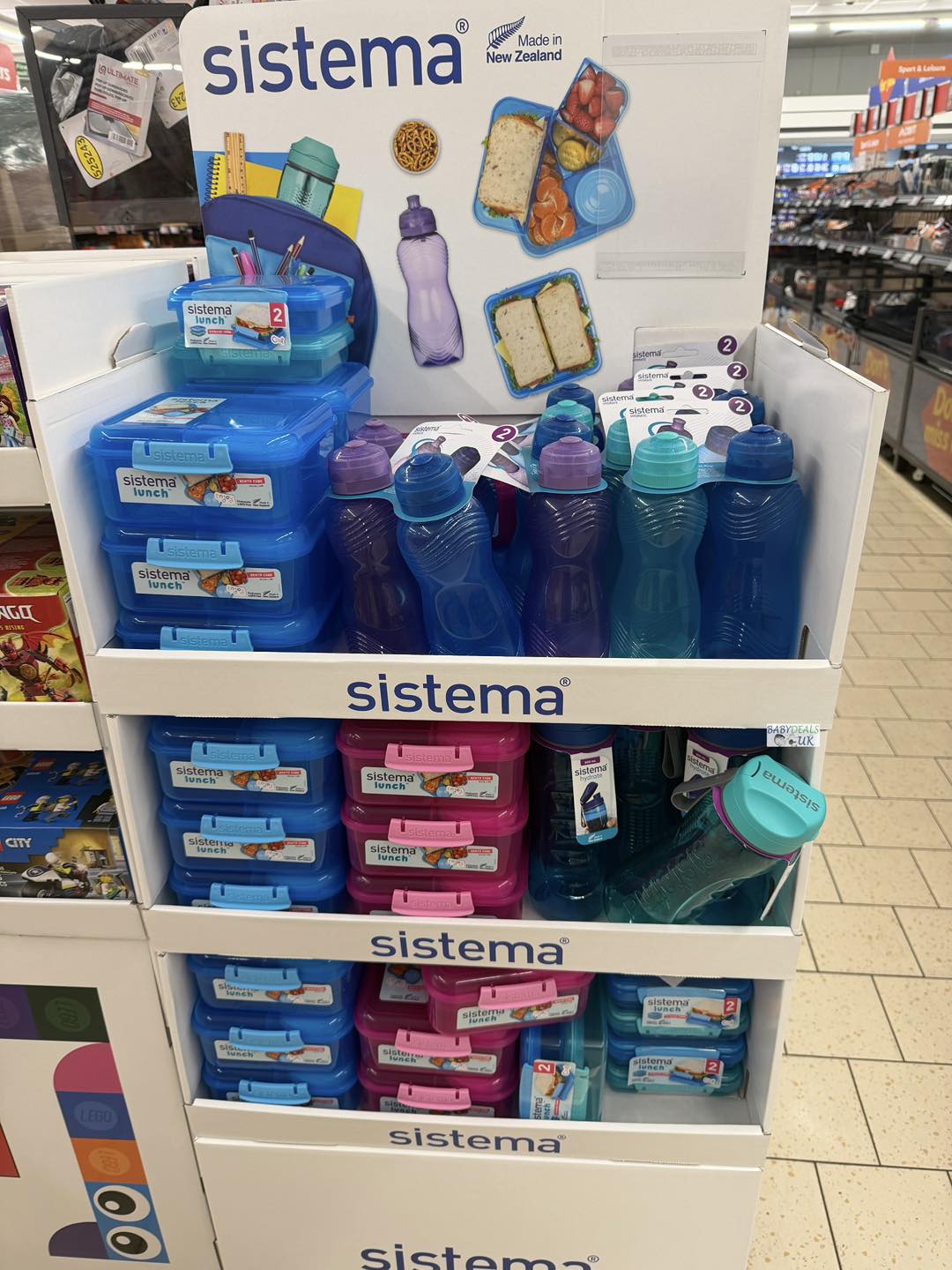 Lidl have a little Sistema lunch display in-store with lunch boxes and drinks bottles — handy timing if you're starting to think about school, nursery or packed lunches. Always useful to have
