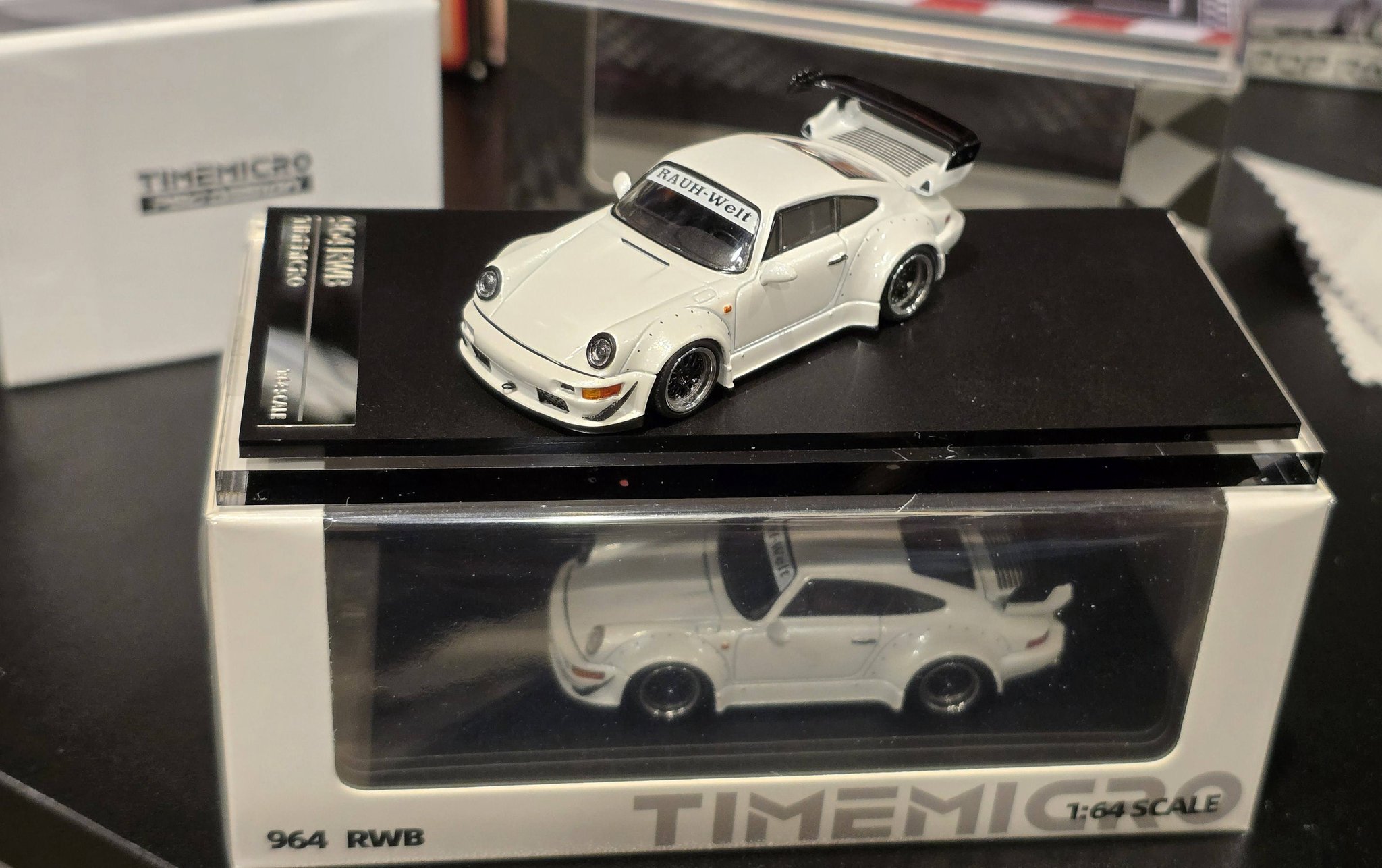 PGM 964 1/64 Cement Grey RWB 海外限定