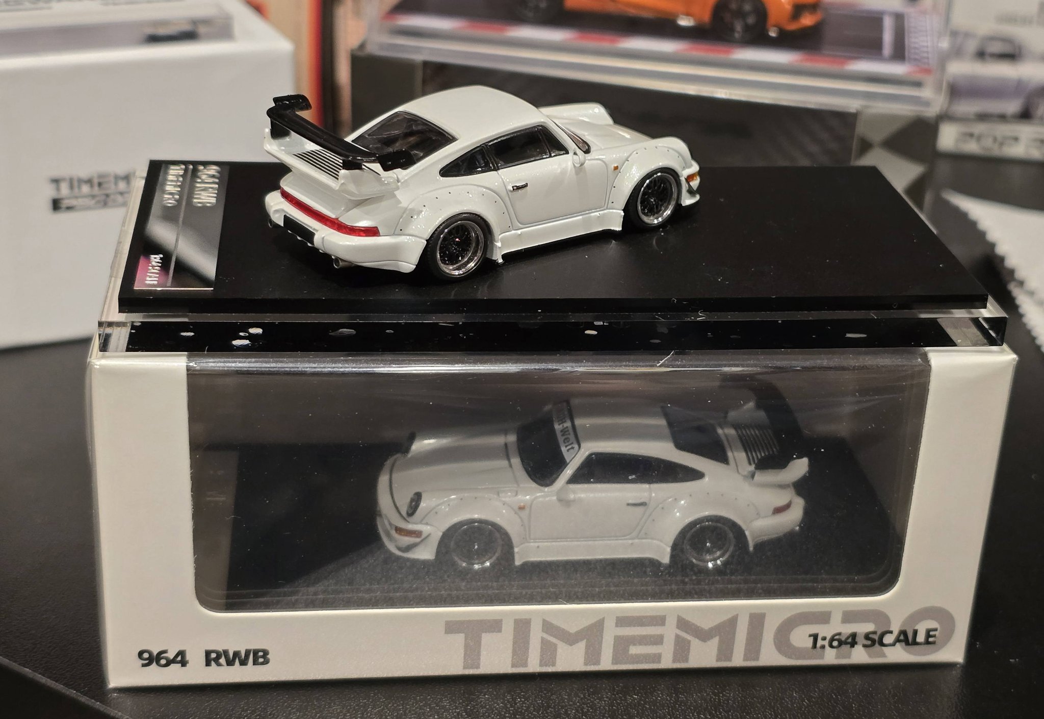 PGM 1/64 964 セメントグレー ポルシェ RWB