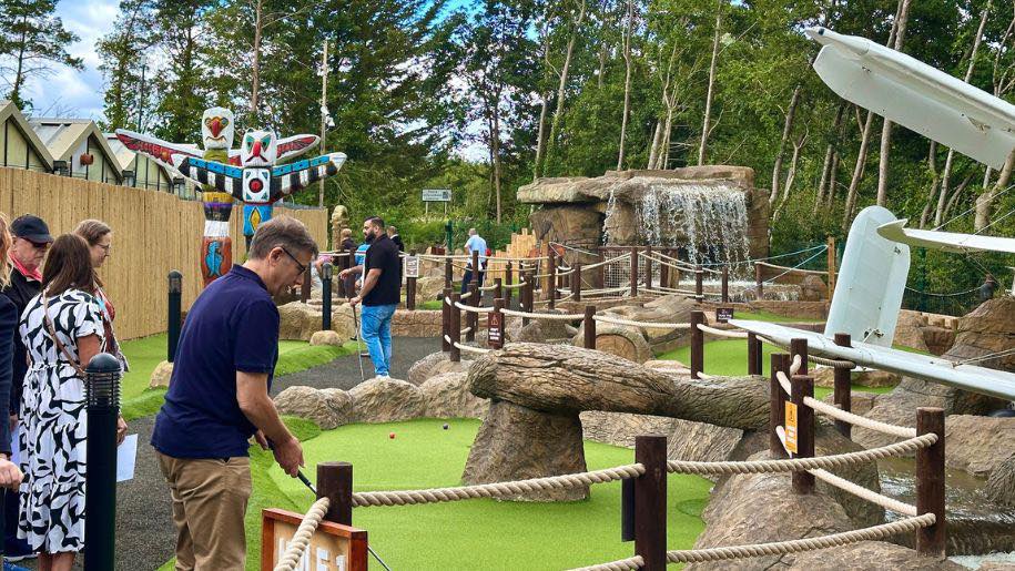 Highfields Park Adventure Golf | Nottingham