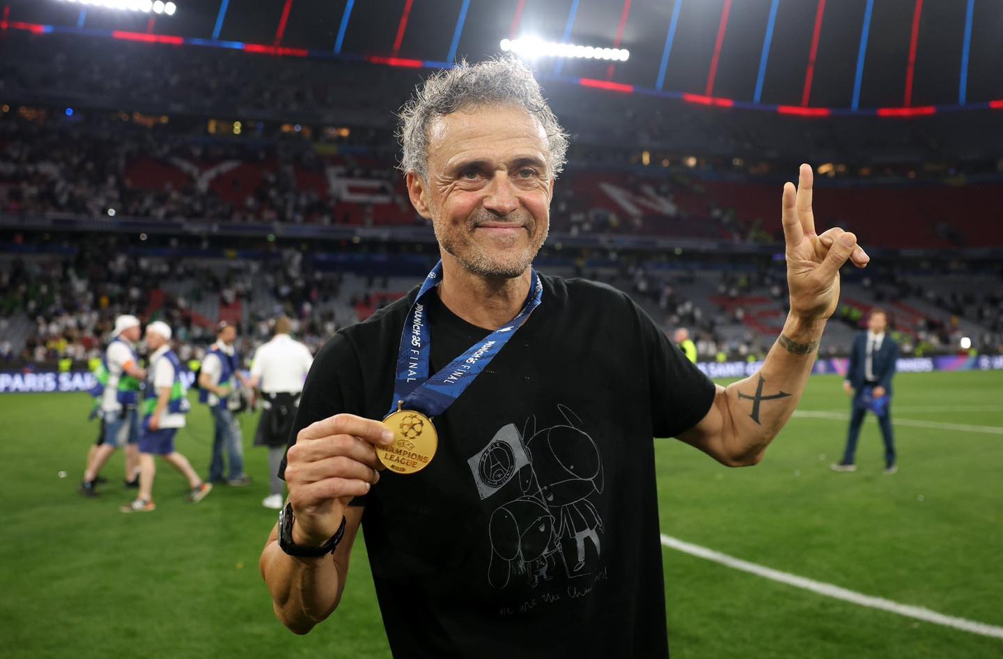 Congratulations on winning the Champions League, mister Luis