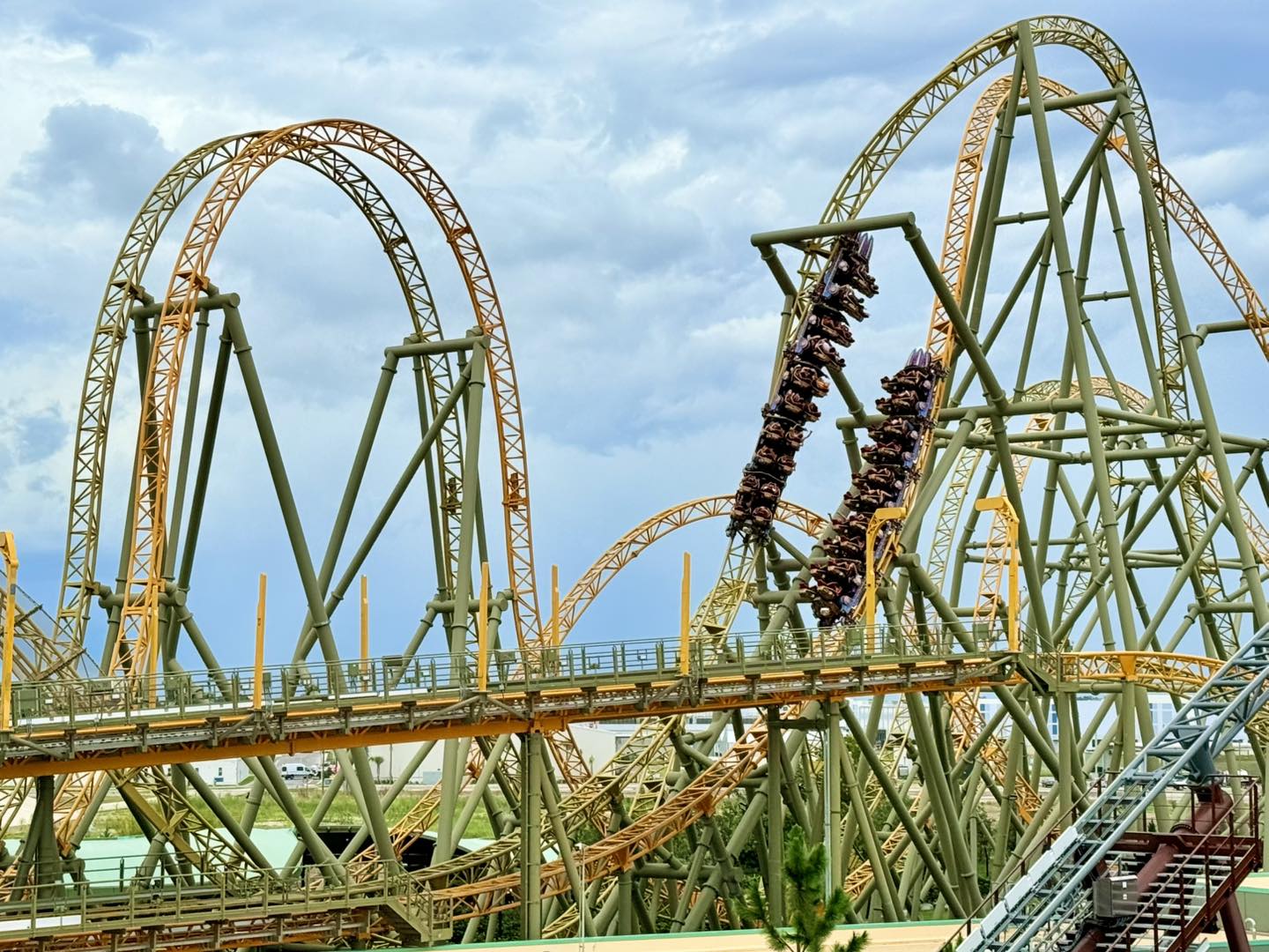 Theme Park Worldwide added a new photo. - Theme Park Worldwide