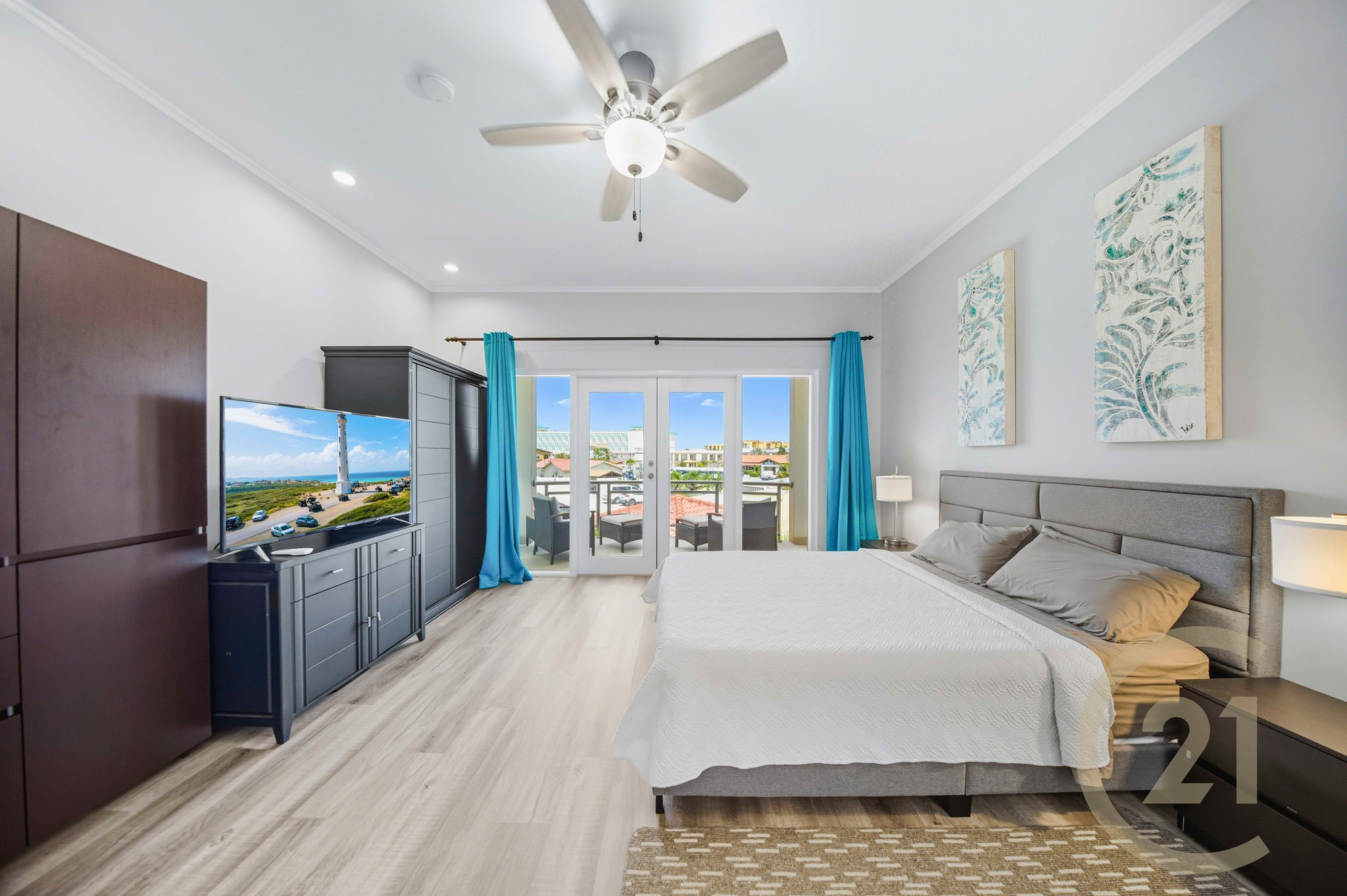 Century 21 Aruba Real... - Century 21 Aruba Real Estate