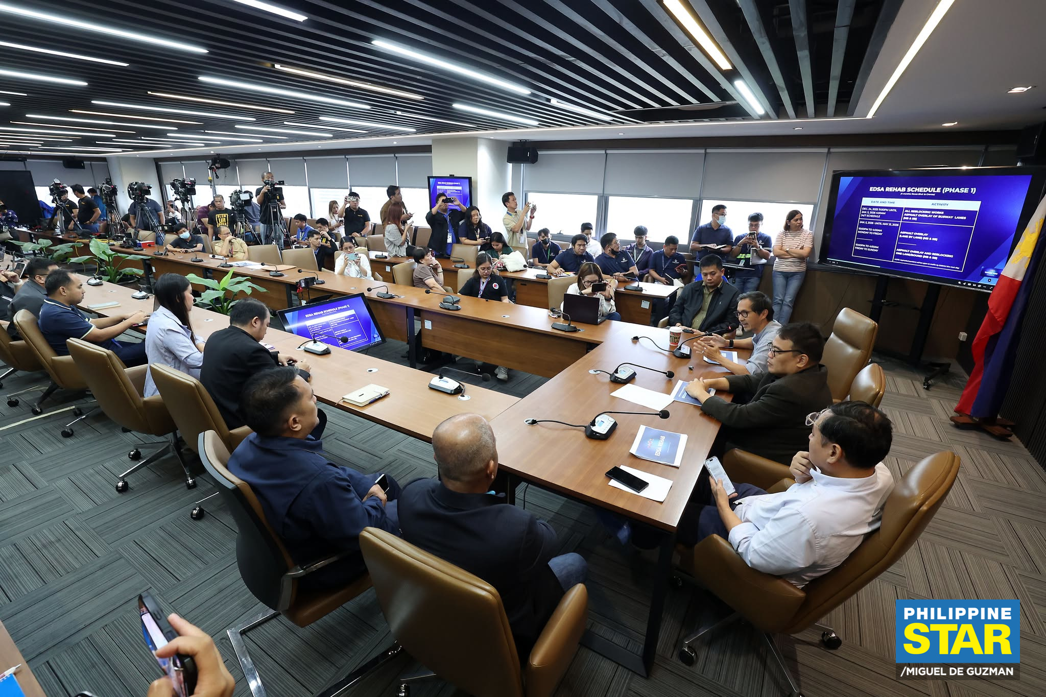 Philippine - Public Works Secretary Vince Dizon, together with ...